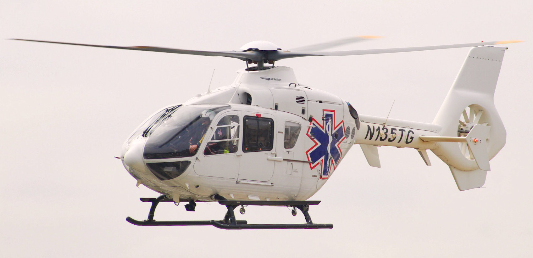 Full size: LifeNet Eurocopter Ec-135 N135TG at York Airport