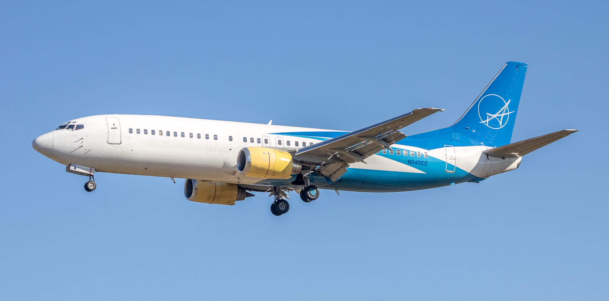 Full size: iAero Airways Boeing 737-400 N545CC at Baltimore/Washington International Thurgood Marshall Airport