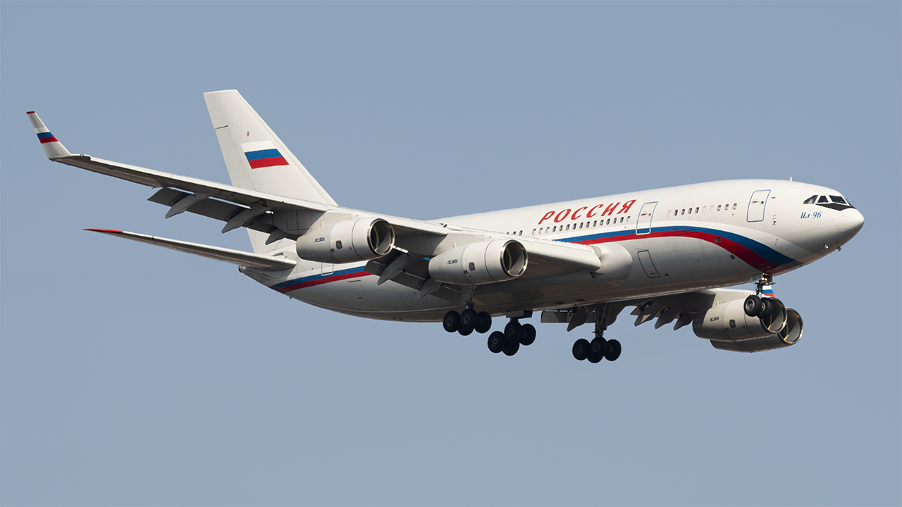 Full size: Rossiya Special Flight Squadron Ilyushin IL-96-300 RA-96019 at Washington Dulles International Airport