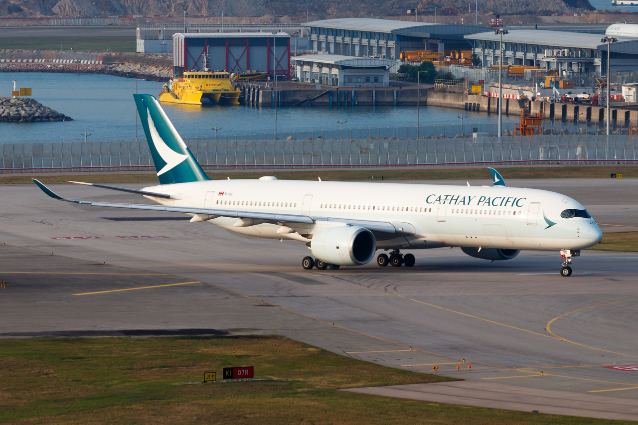 Full size: Cathay Pacific Airbus A350-900 B-LRD at Hong Kong International Airport