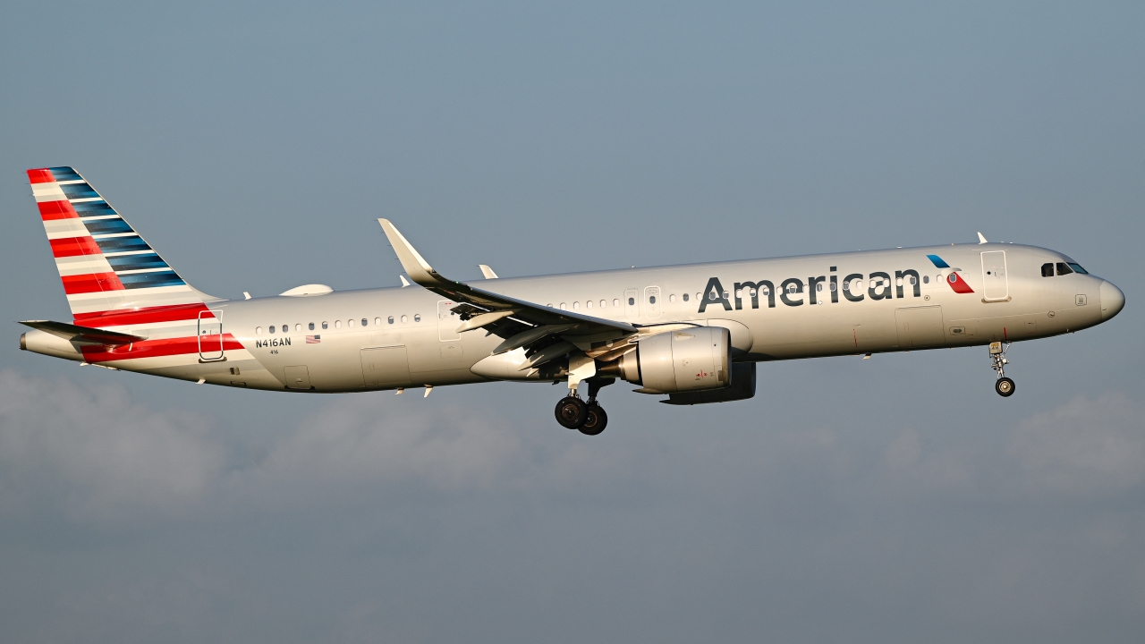 Full size: American Airlines Airbus A321NEO N416AN at Dallas-Fort Worth International Airport