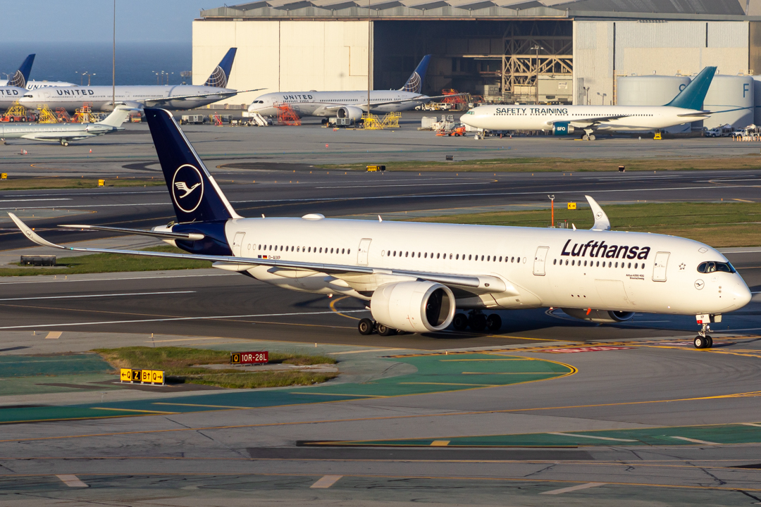 Full size: Lufthansa Airbus A350-900 D-AIXP at San Francisco International Airport