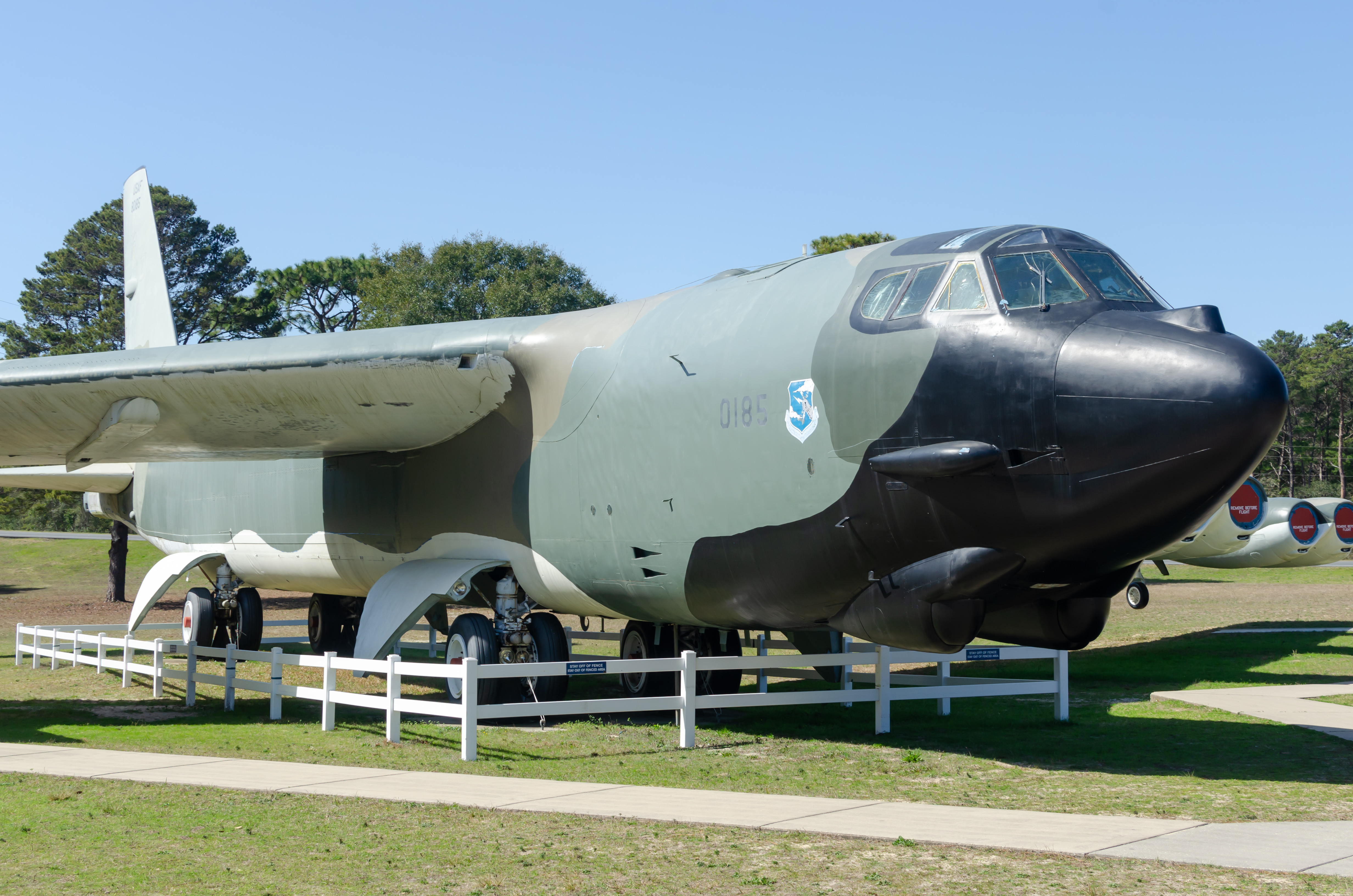Full size: USAF - United States Air Force Boeing B-52 StratoFortress 580185 at Eglin Air Force Base/Destin-Fort Walton Beach Airport