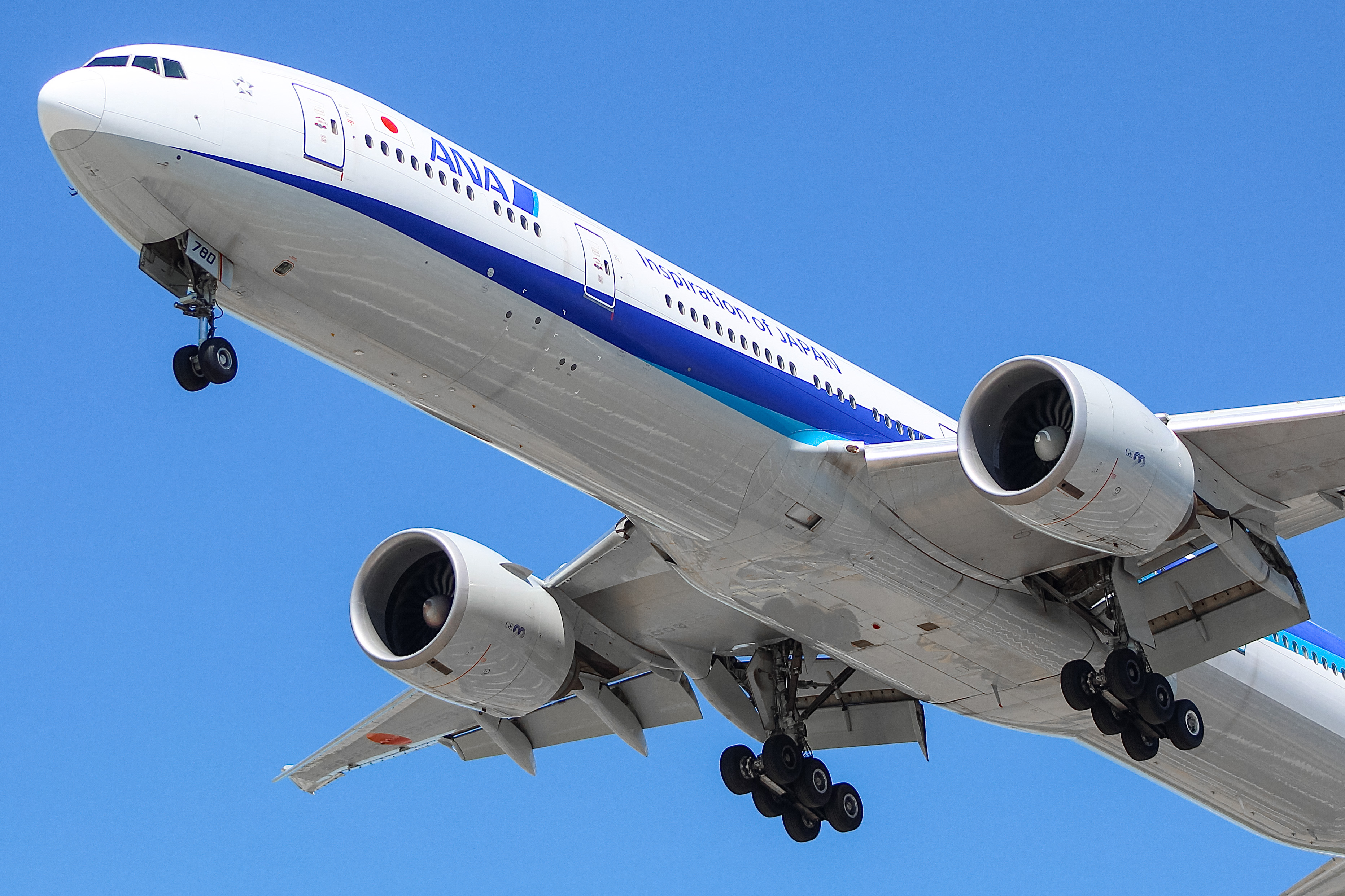 Full size: All Nippon Airways Boeing 777-300ER JA780A at Chicago O'Hare International Airport