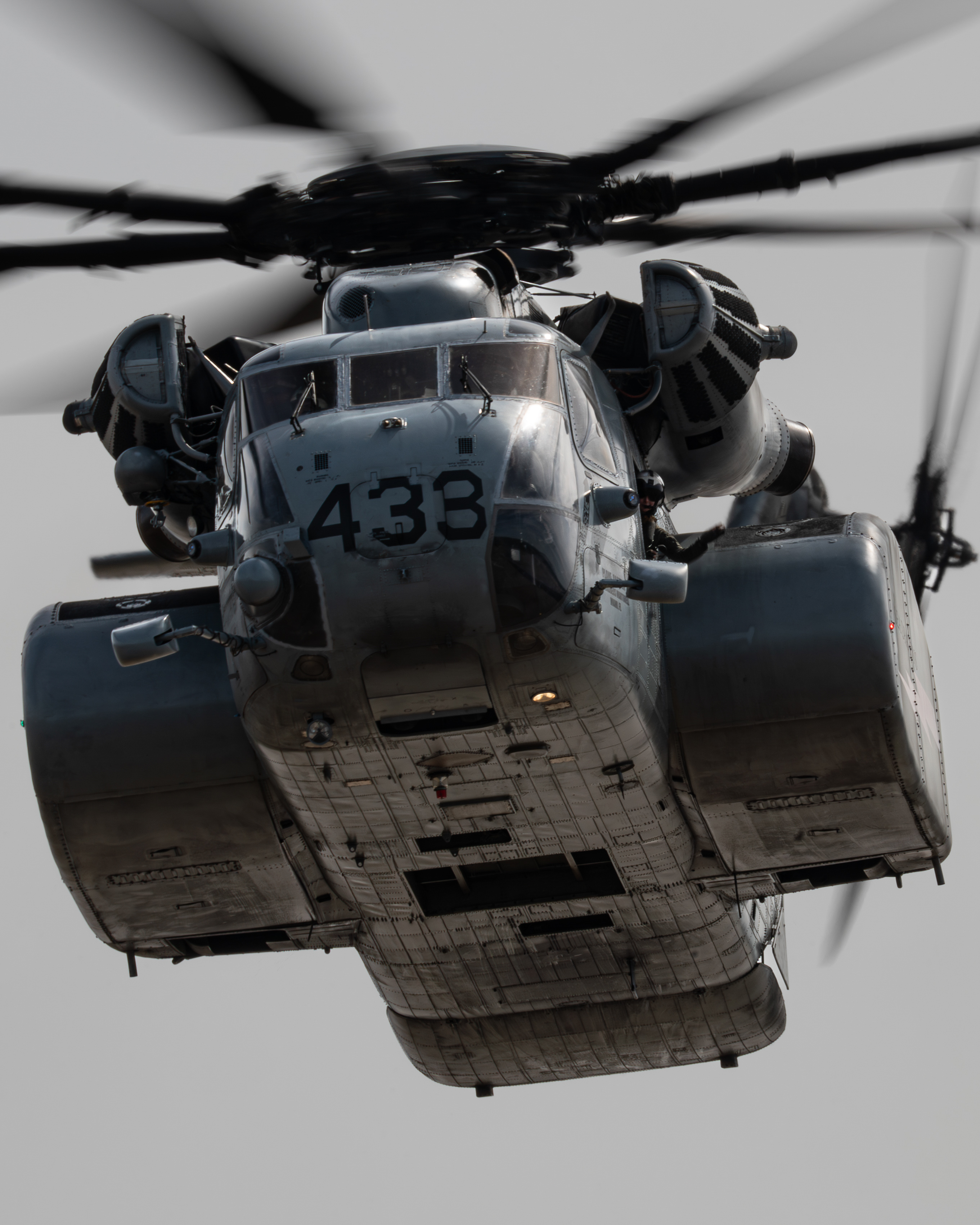Full size: USN - United States Navy Sikorsky MH-53E Sea Dragon 163057 at Not Applicable