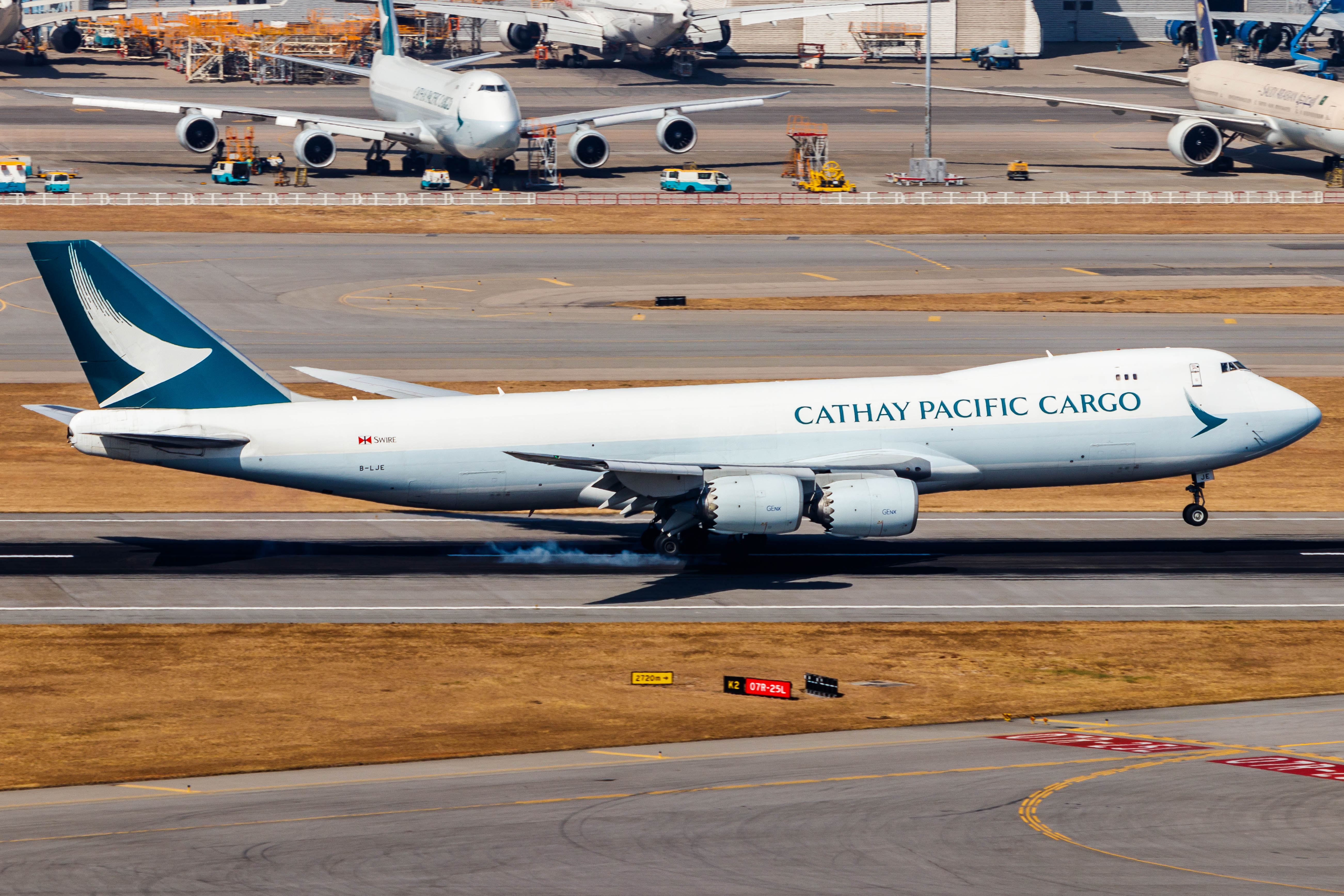 Full size: Cathay Pacific Cargo Boeing 747-8F B-LJE at Hong Kong International Airport