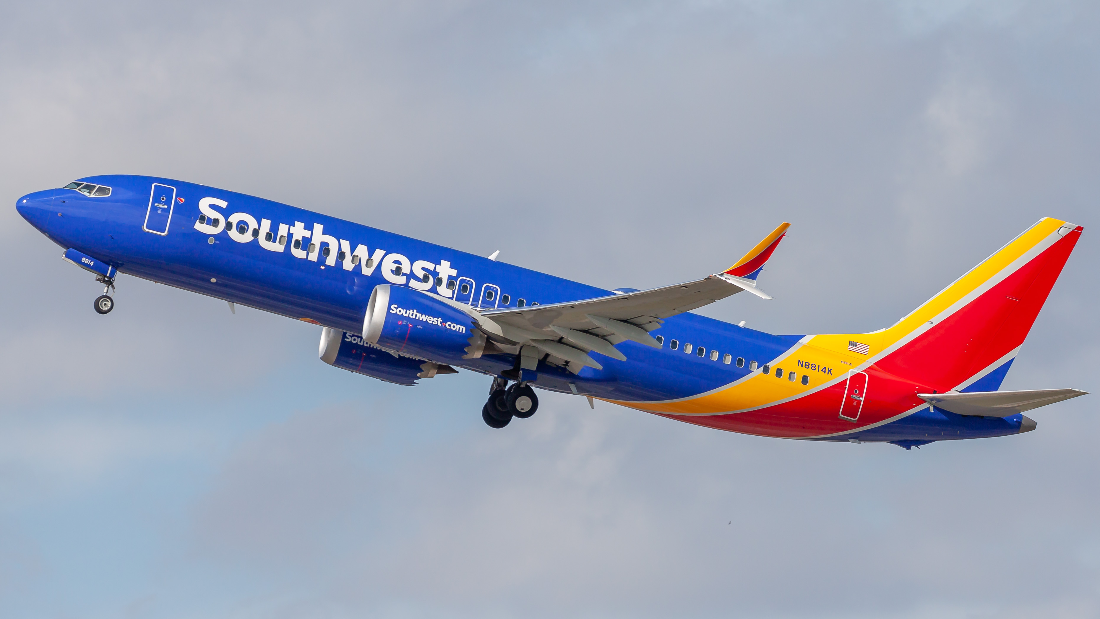 Full size: Southwest Airlines Boeing 737 MAX 8 N8814K at Orlando International Airport