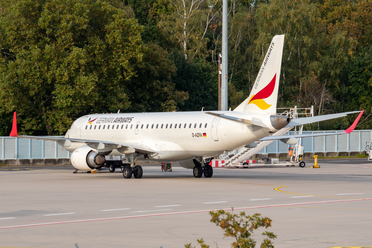Full size: German Airways Embraer E190 D-AZFA at Cologne Bonn Airport