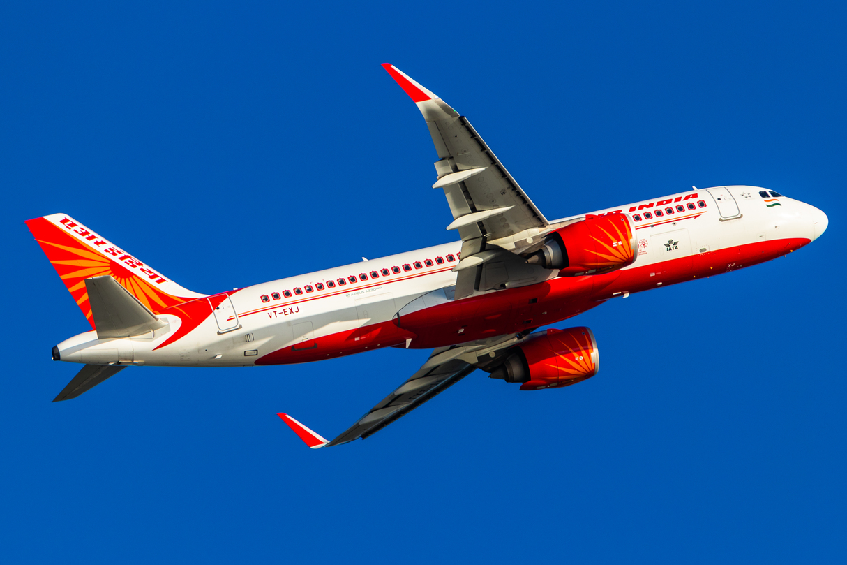 Full size: Air India Airbus A320NEO VT-EXJ at Hong Kong International Airport