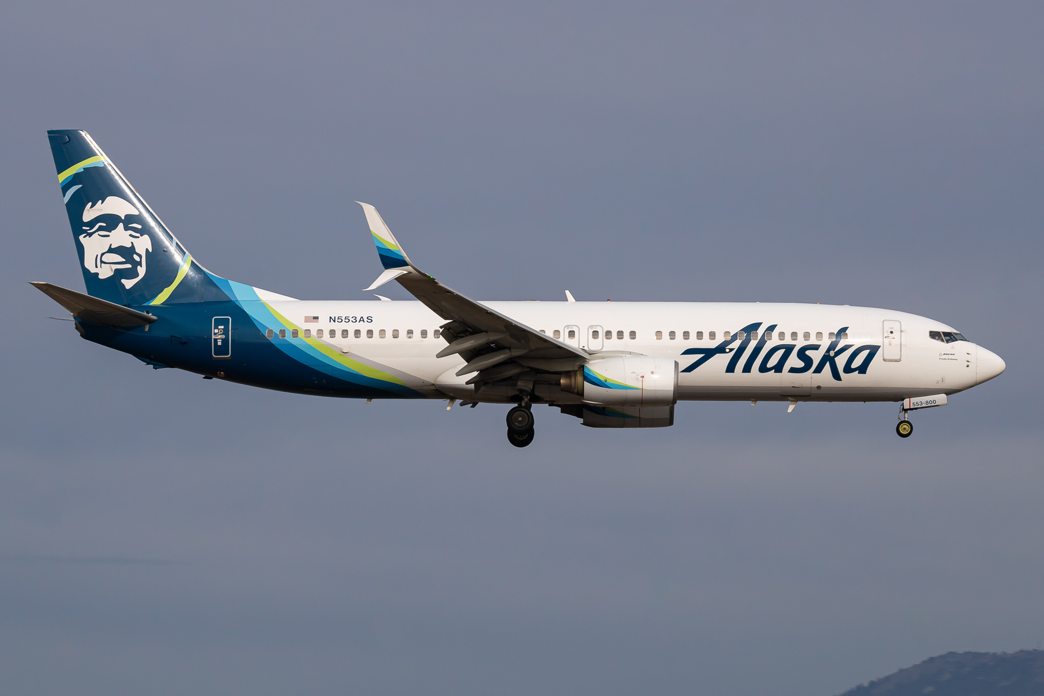 Full size: Alaska Airlines Boeing 737-800 N553AS at Boise Air Terminal/Gowen Field
