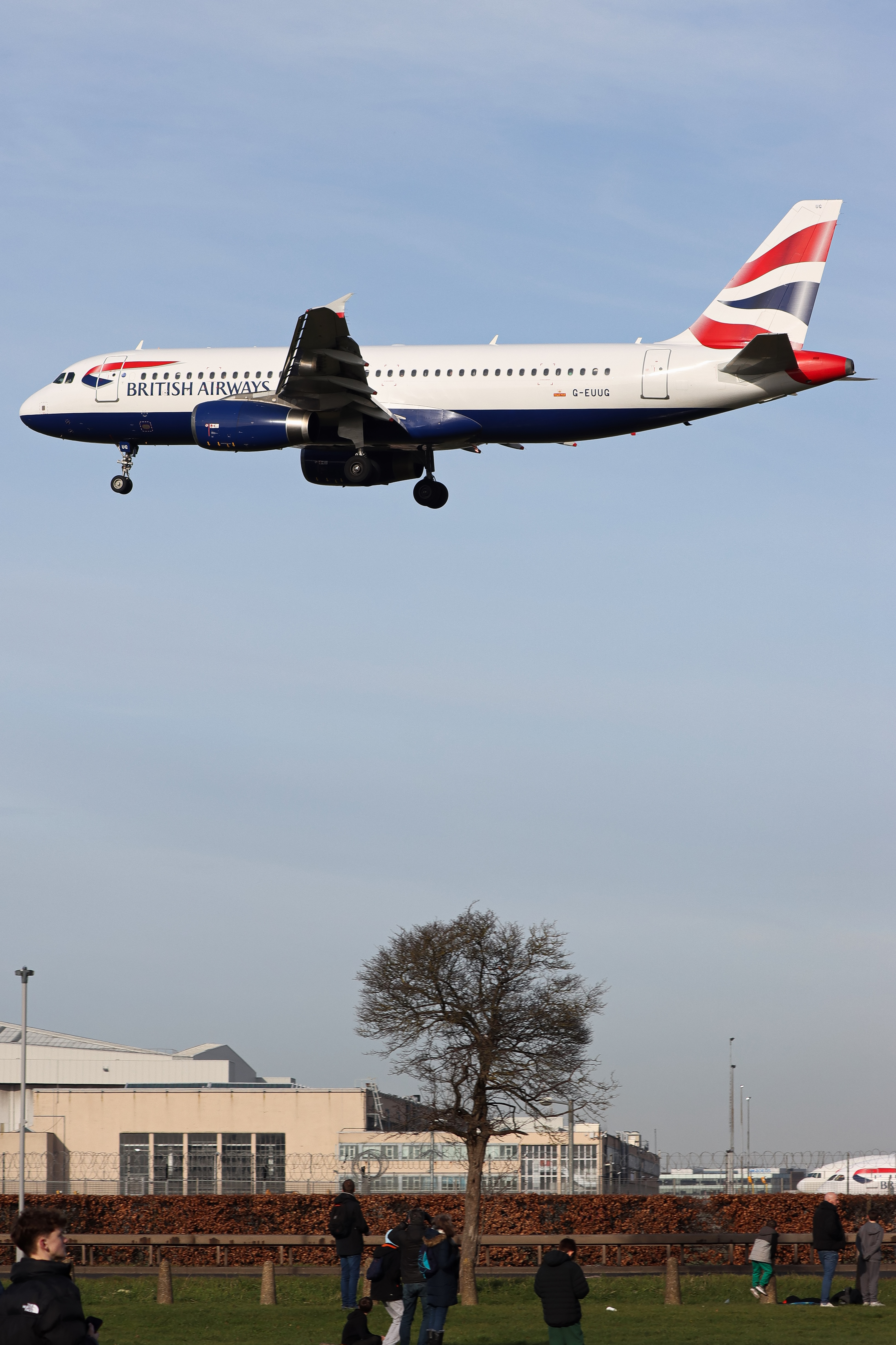 Full size: British Airways Airbus A320 G-EUUG at London Heathrow International Airport