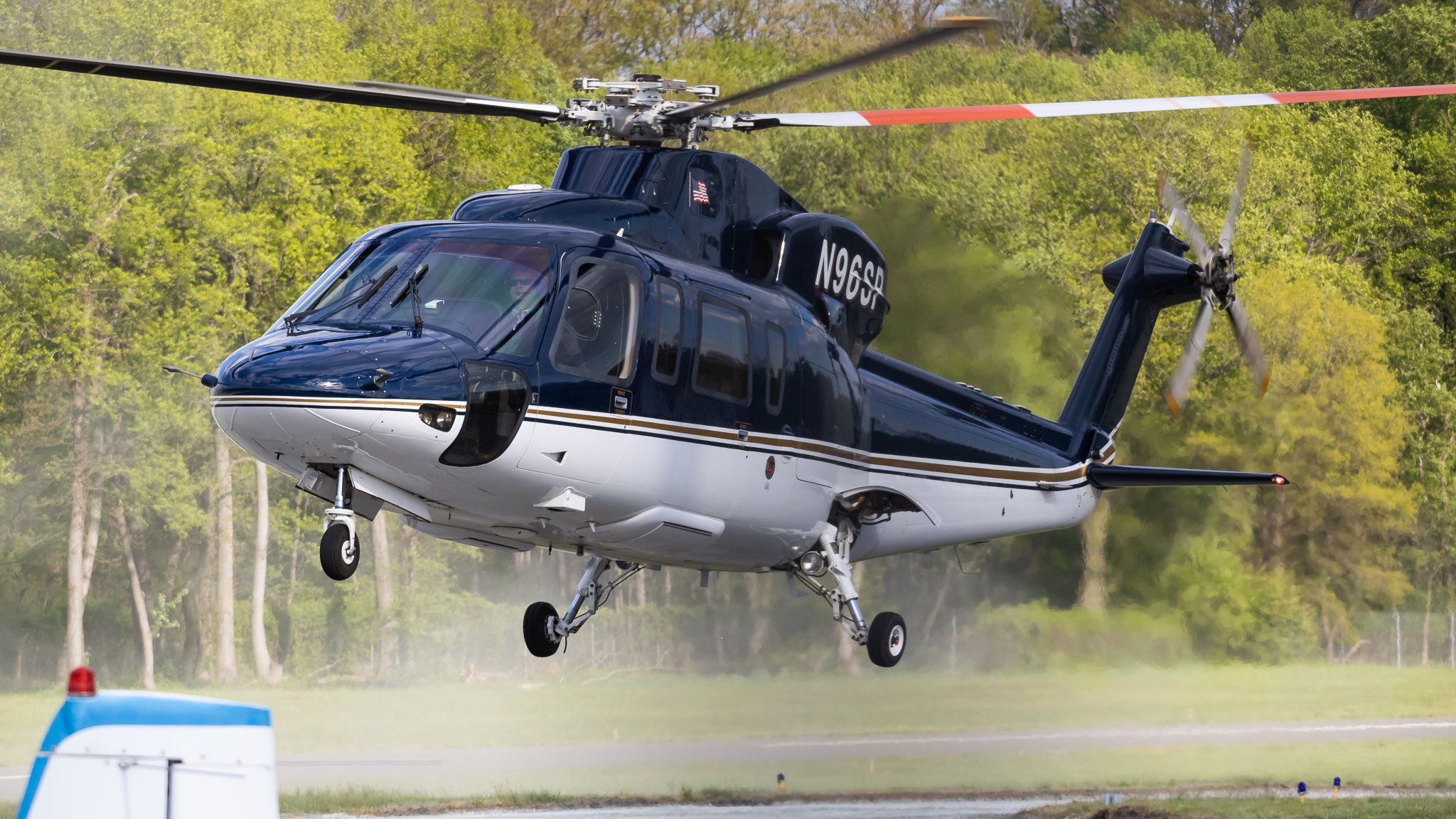 Full size: PRIVATE Sikorsky S-76 N96SP at College Park Airport