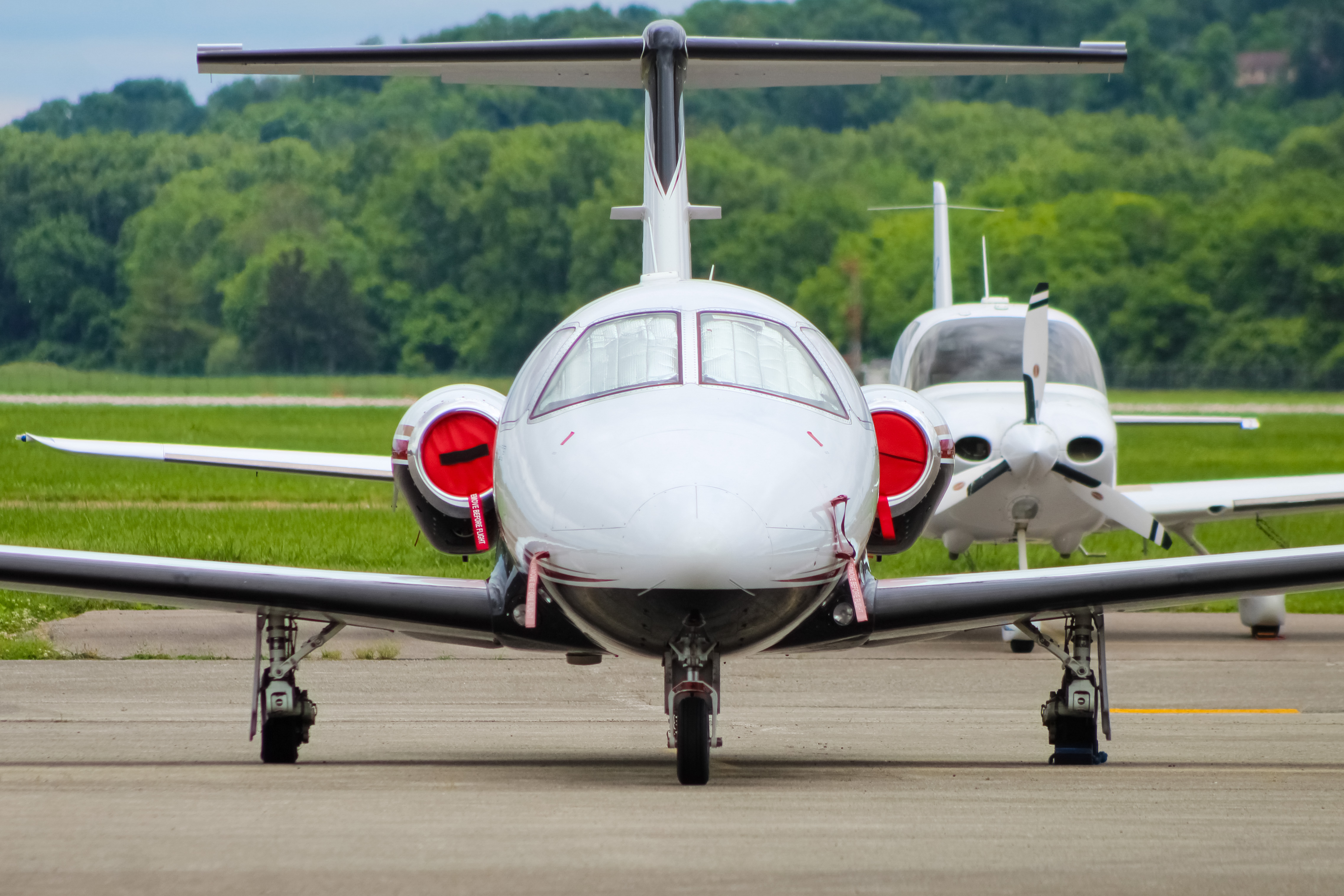 Full size: PRIVATE Eclipse 500 N984CF at Cincinnati Municipal Airport/Lunken Field