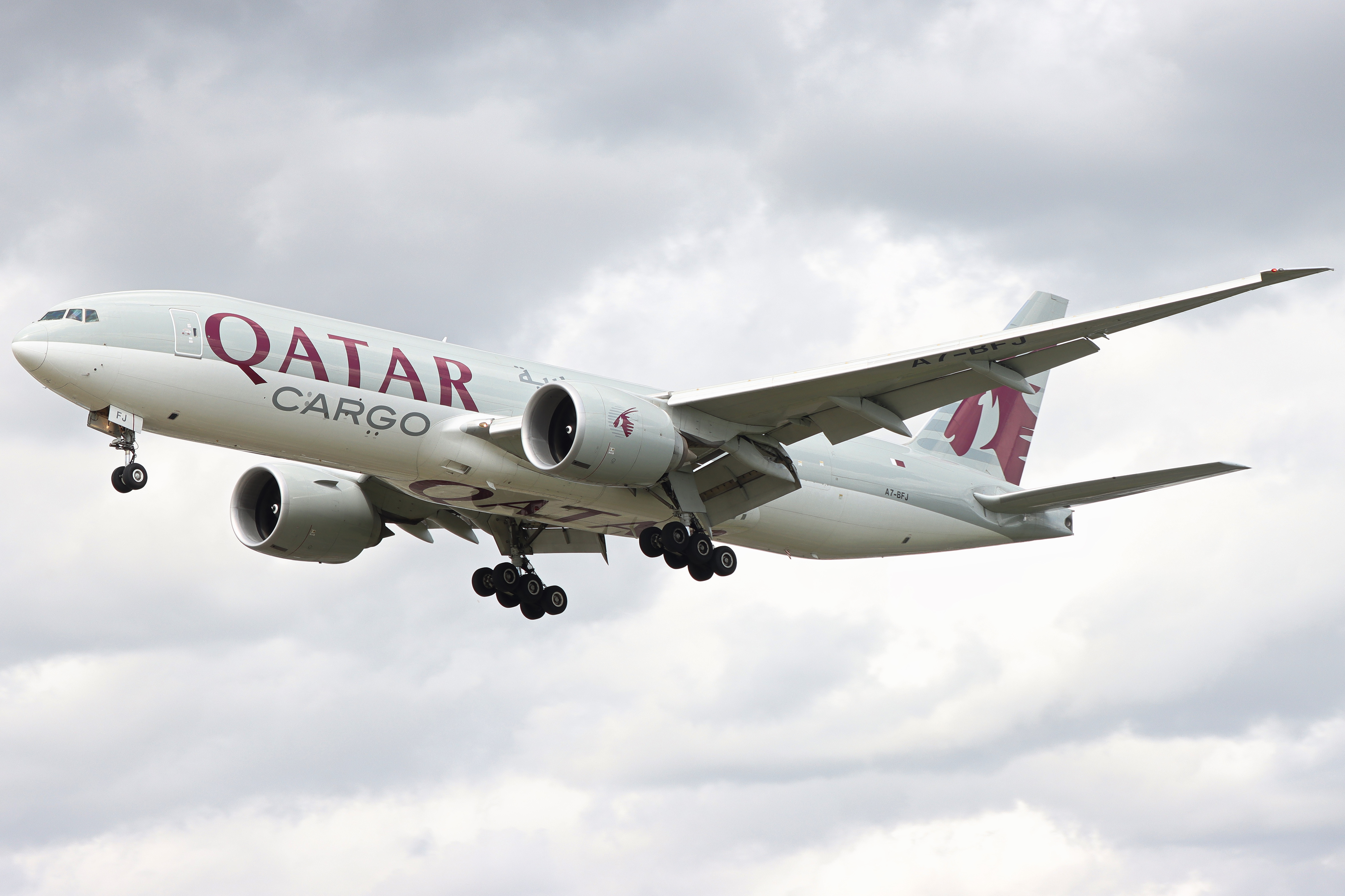 Full size: Qatar Airways Boeing 777-F A7-BFJ at London Heathrow International Airport