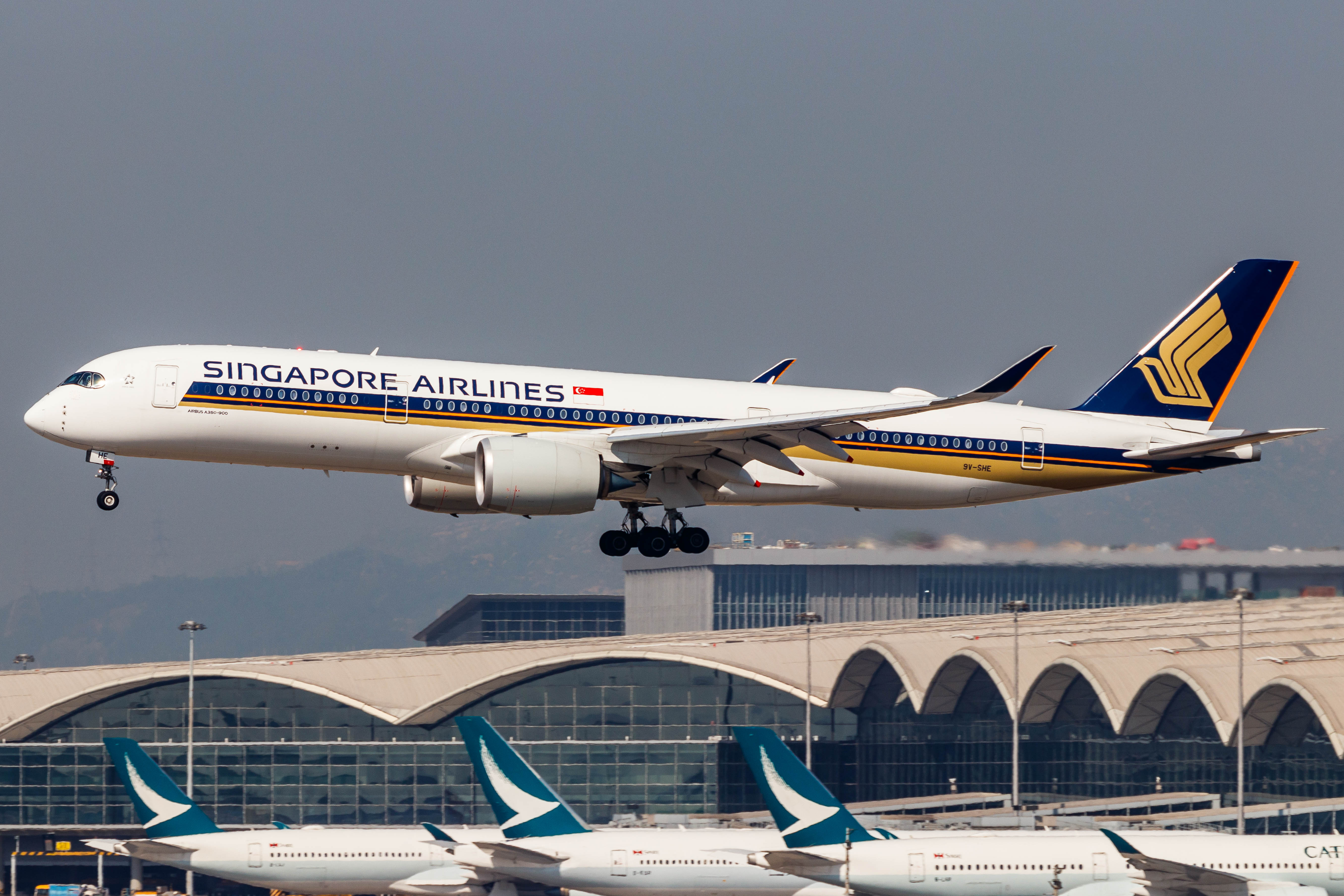 Full size: Singapore Airlines  Airbus A350-900 9V-SHE at Hong Kong International Airport