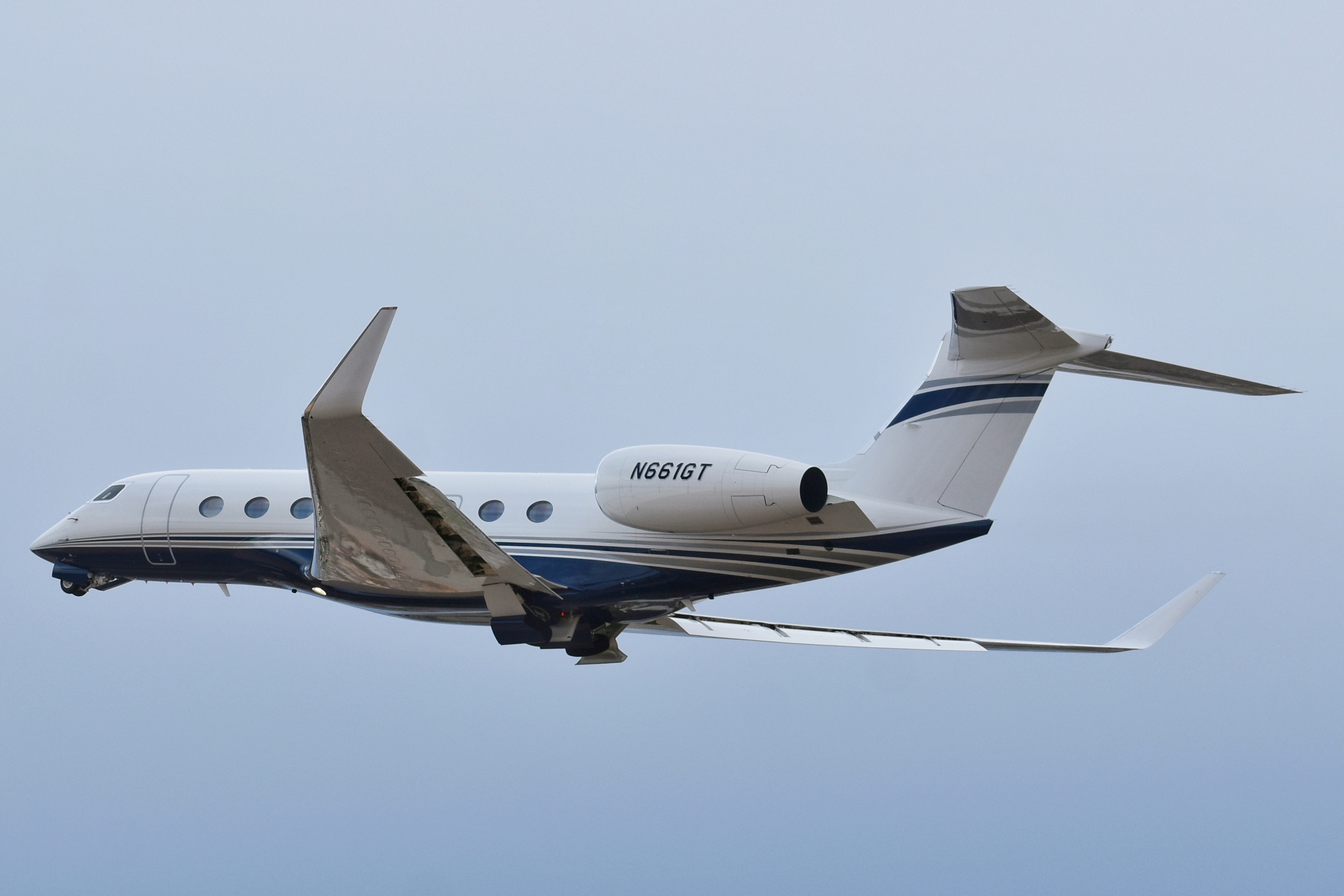 Full size: Rhys Vineyards LLC Gulfstream G650 N661GT at Aeropuerto de Cabo San Lucas Internacional