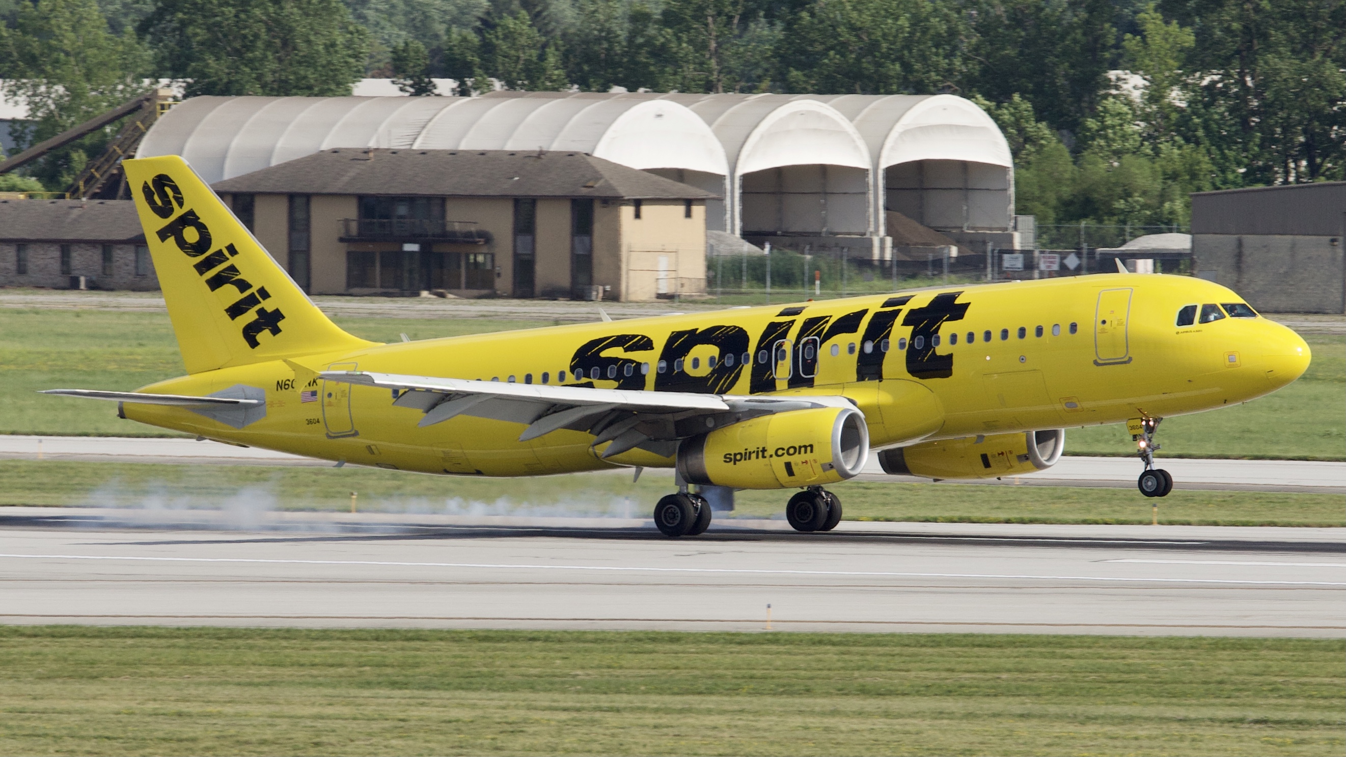 Full size: Spirit Airlines Airbus A320 N604NK at John Glenn Columbus International Airport