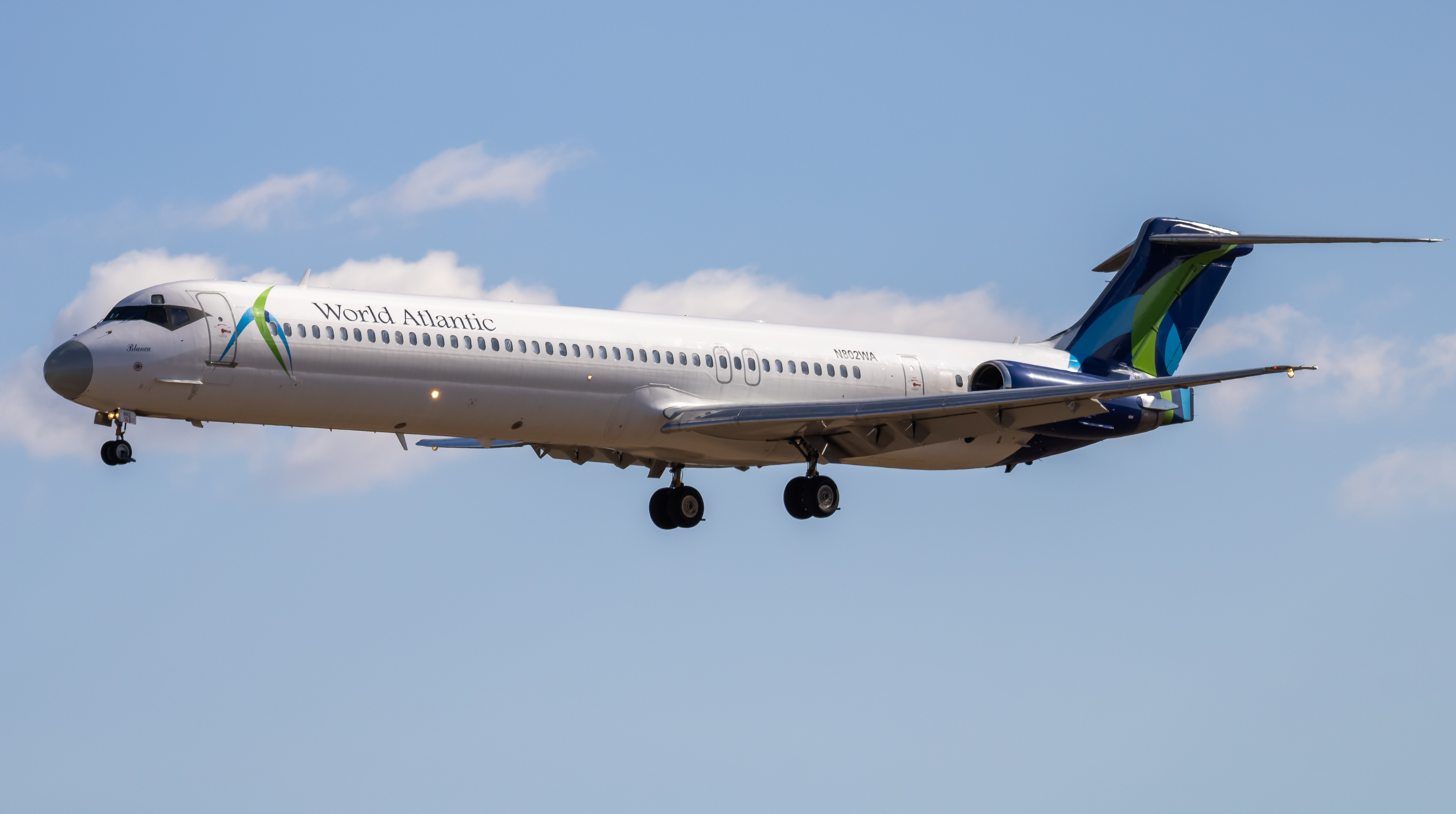 Full size: World Atlantic Airlines McDonnell Douglas MD-83 N802WA at Baltimore/Washington International Thurgood Marshall Airport