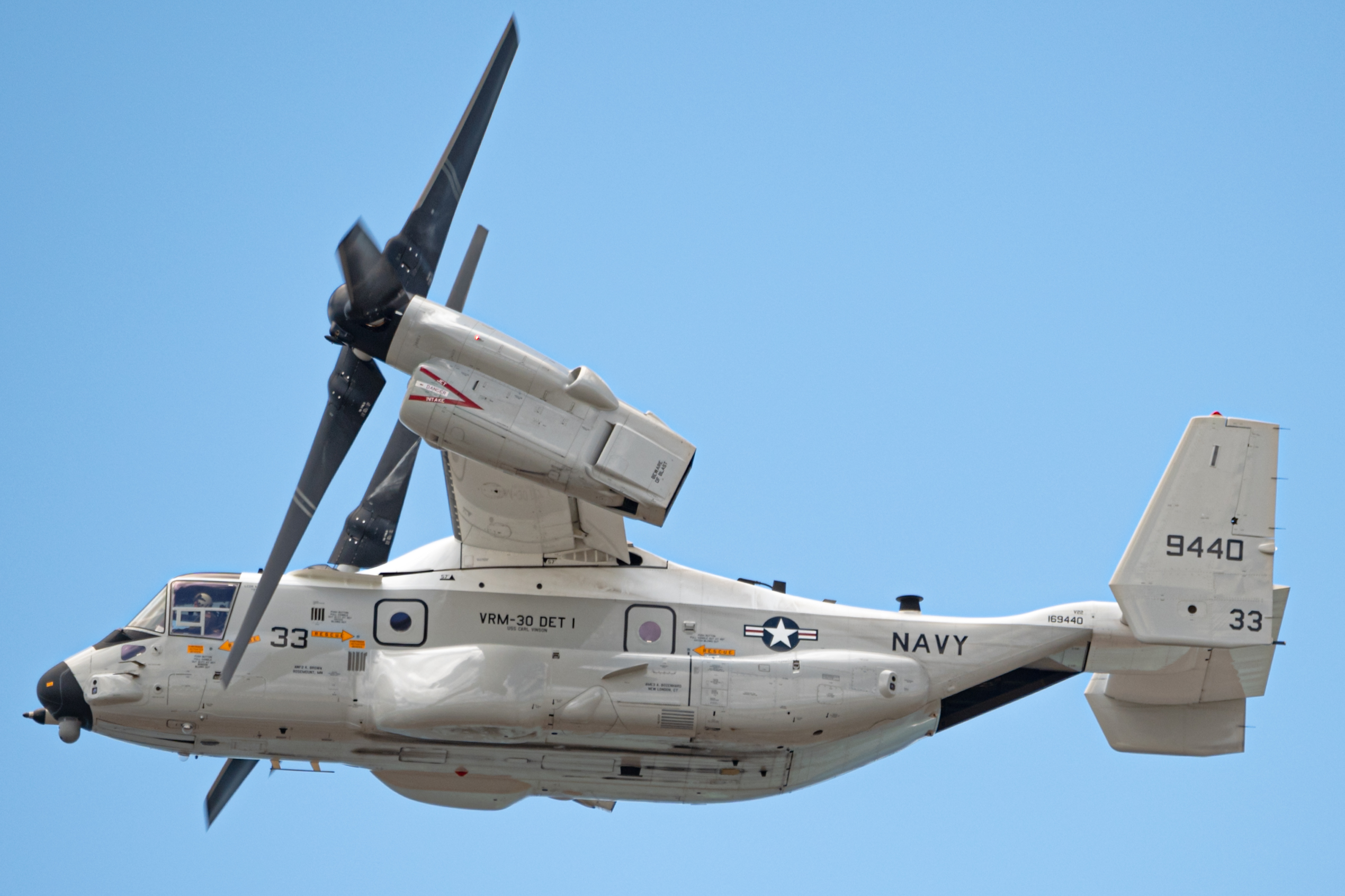 Full size: US Navy  CMV-22 Osprey 169440 at Daniel K Inouye International Airport