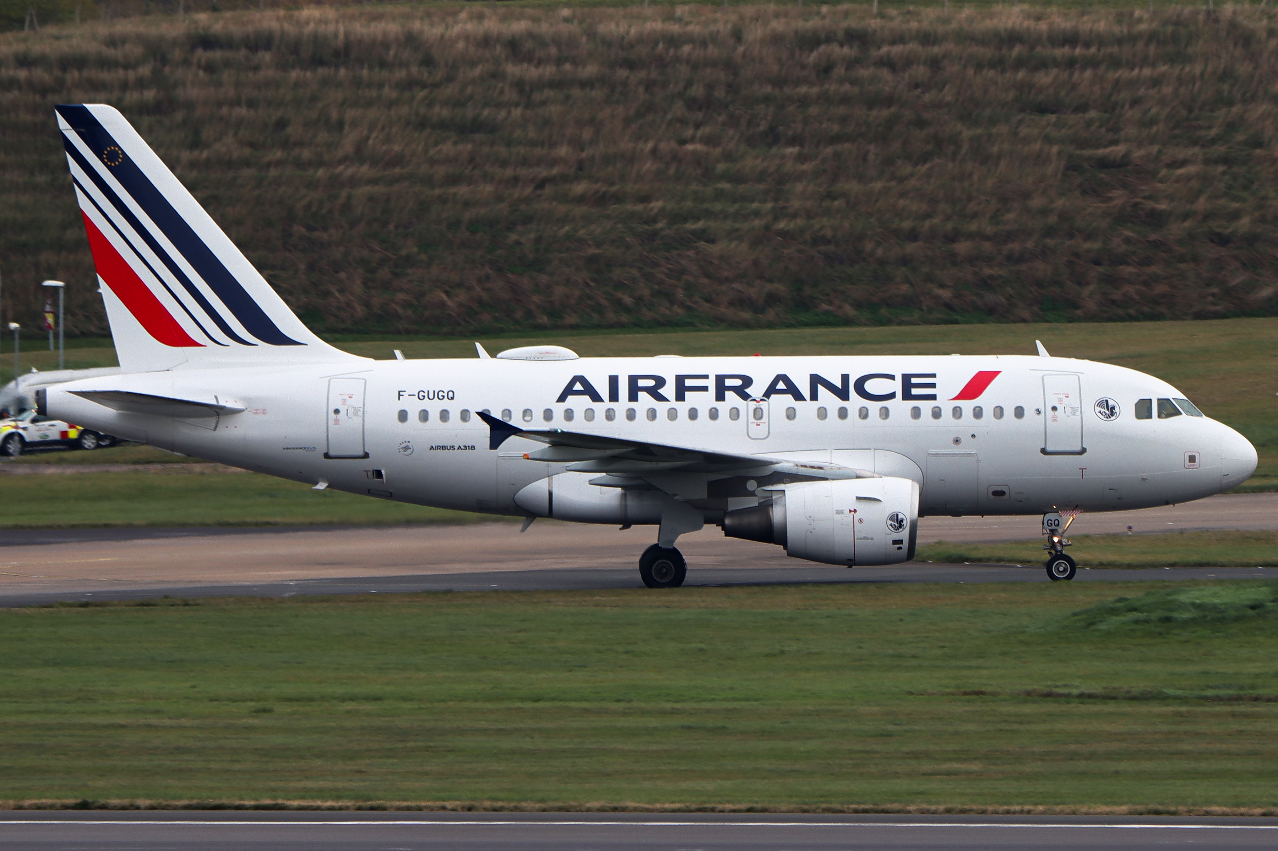 Full size: Air France Airbus A318 F-GUGQ at Birmingham Airport
