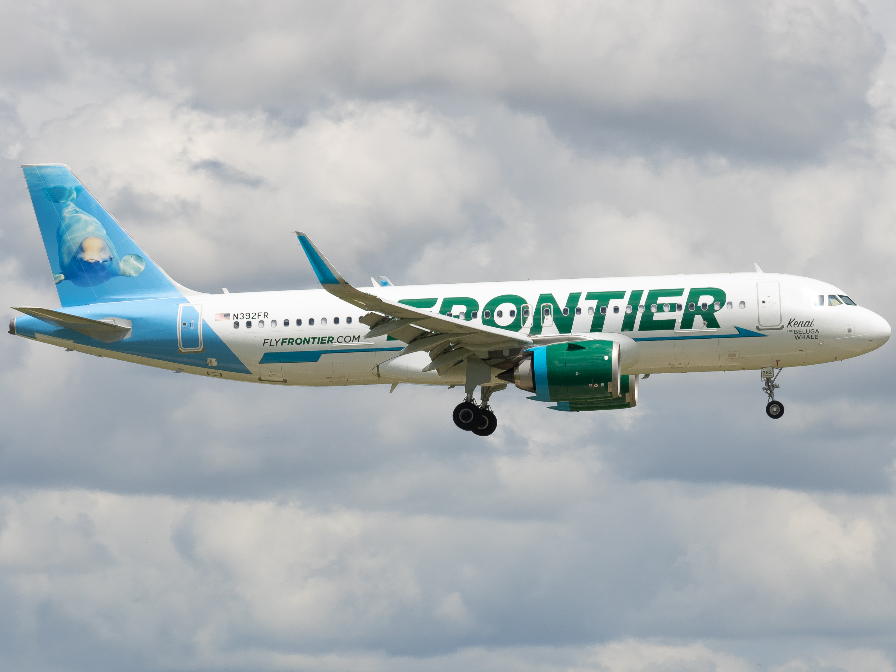 Full size: Frontier Airlines Airbus A320NEO N392FR at Orlando International Airport