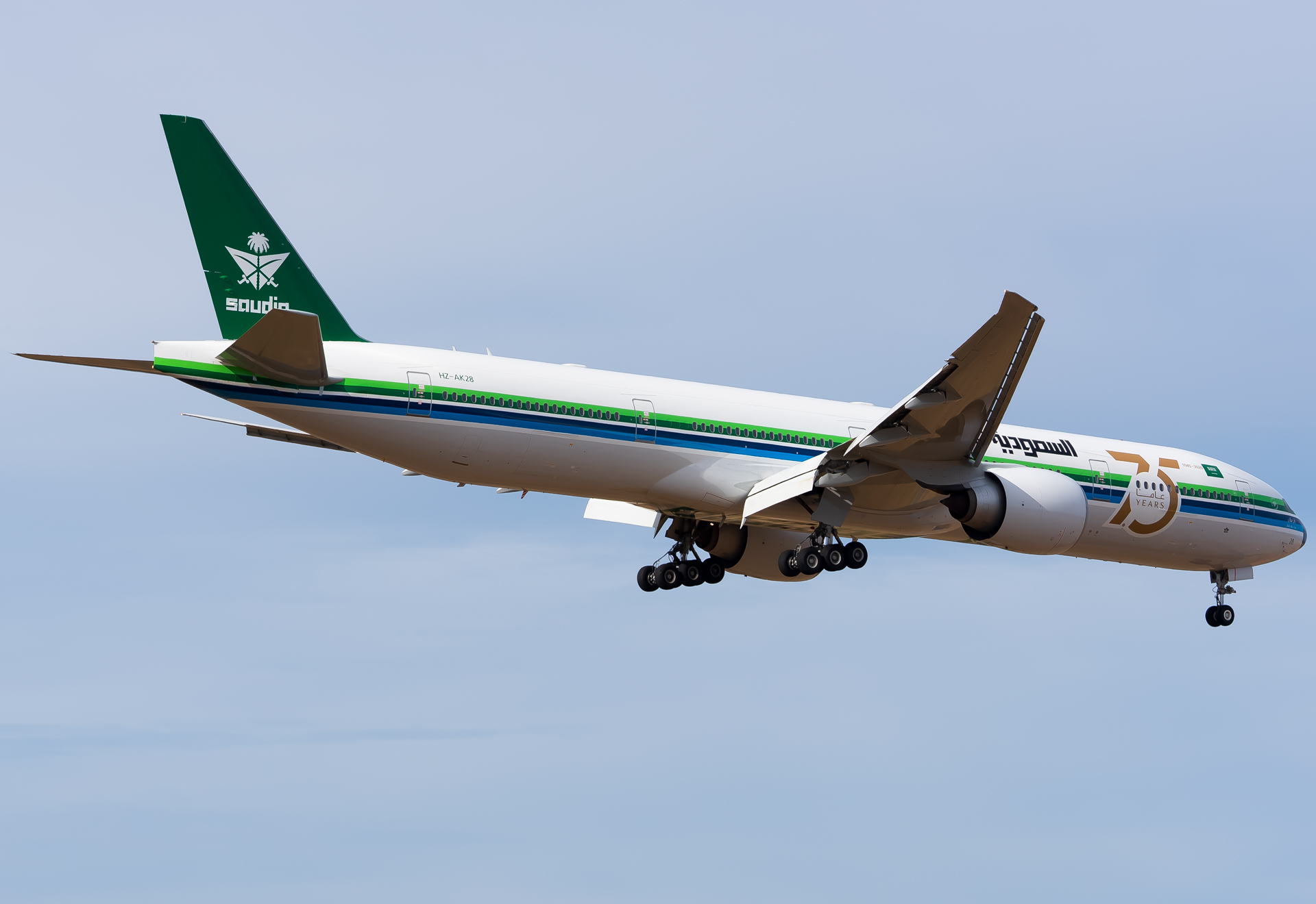 Full size: Saudia Boeing 777-300ER HZ-AK28 at Washington Dulles International Airport