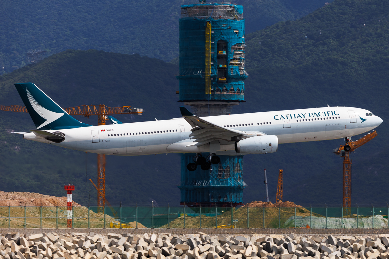 Full size: Cathay Pacific Airbus A330-300 B-LAL at Hong Kong International Airport