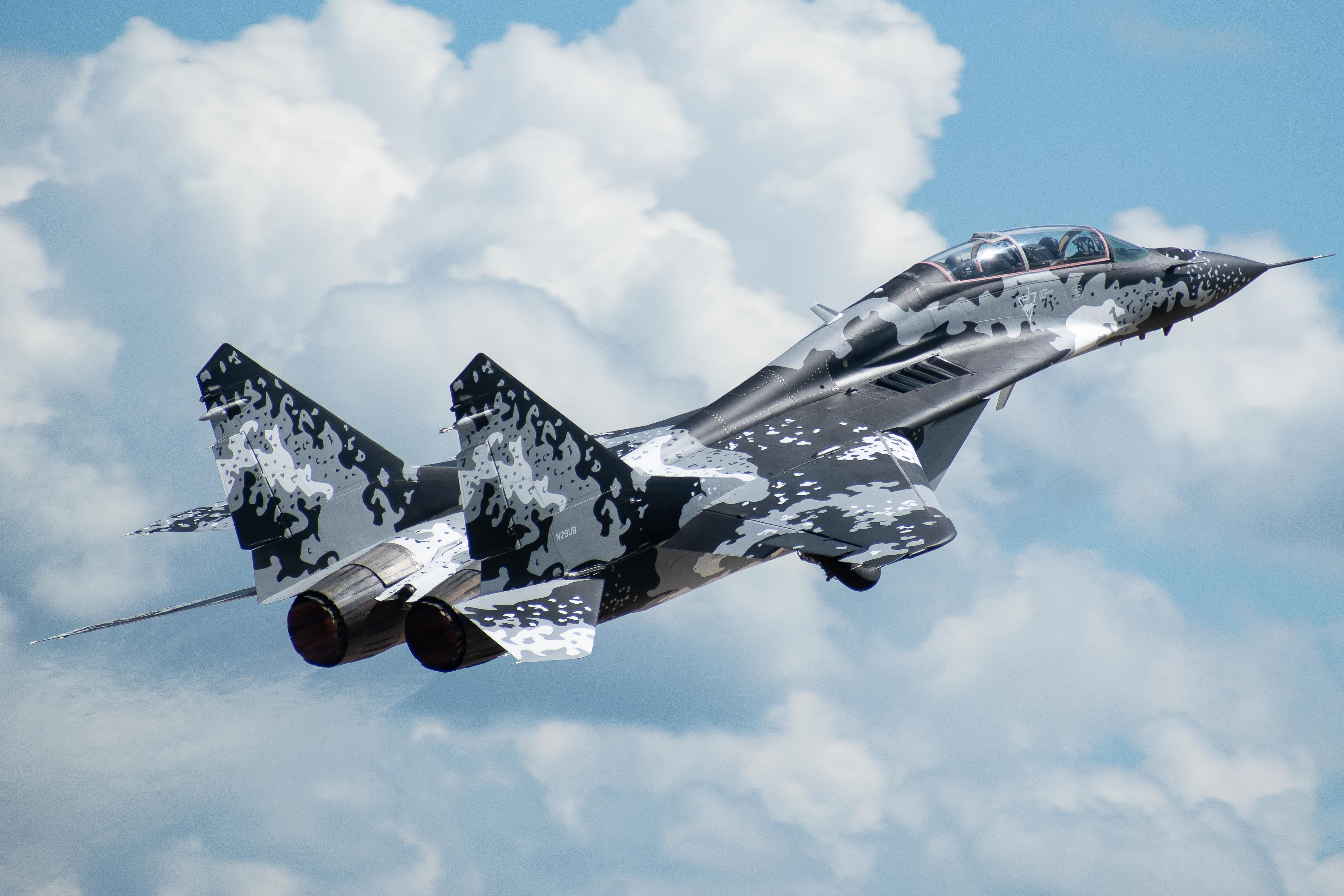 Full size: PRIVATE MiG-29 N29UB at Wittman Regional Airport