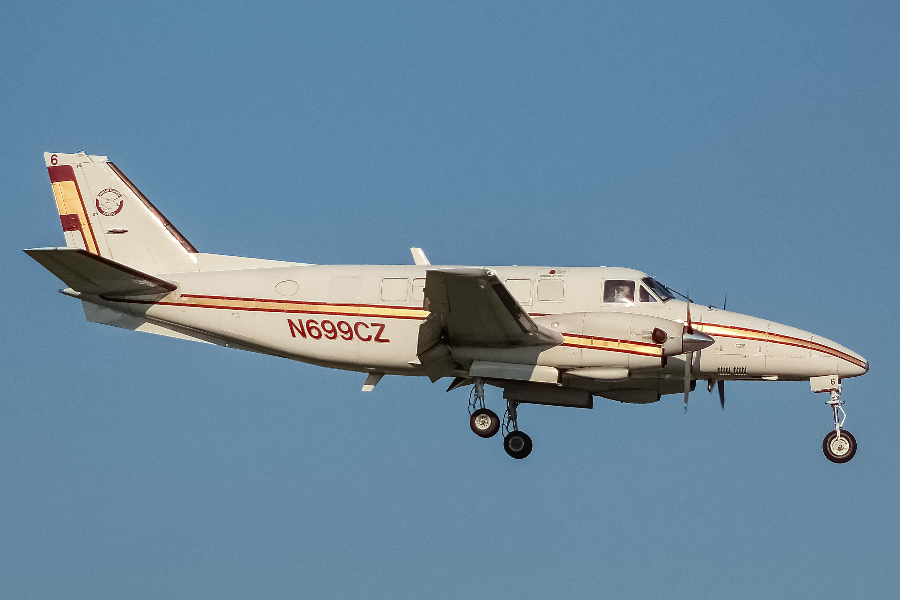 Full size: Freight Runners Express Beech 99 Airliner N699CZ at General Mitchell International Airport