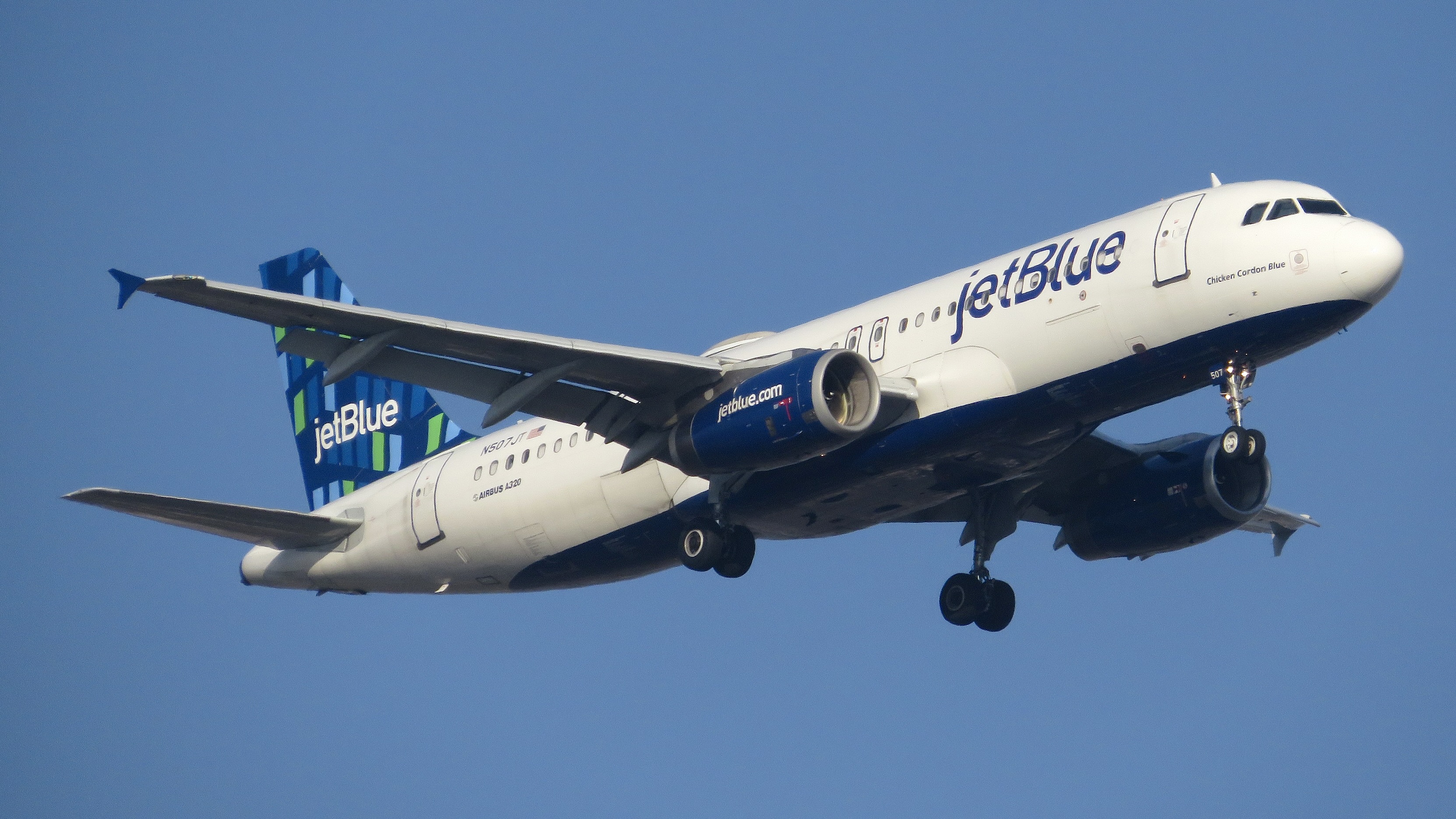 Full size: JetBlue Airways Airbus A320 N507JT at John F. Kennedy International Airport