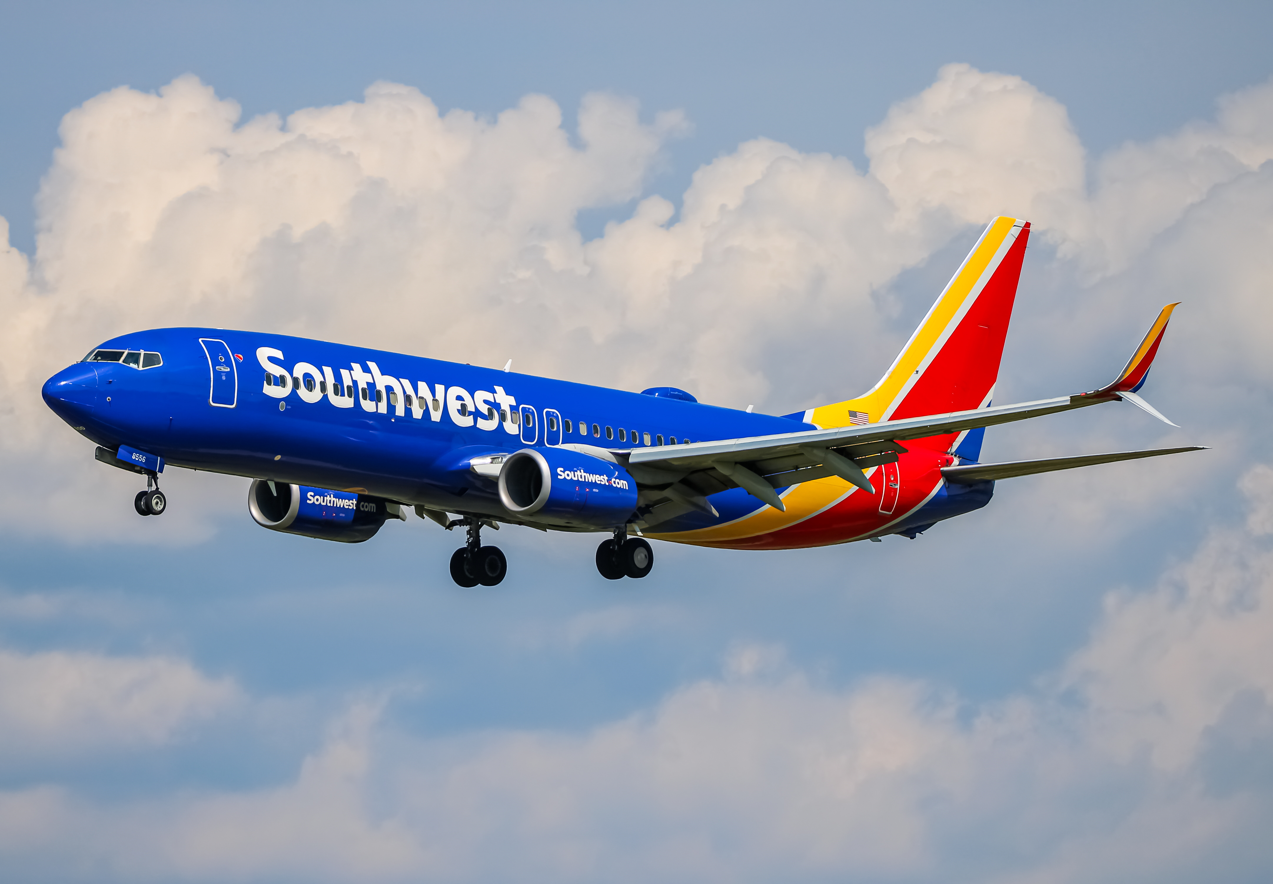 Full size: Southwest Airlines Boeing 737-800 N8556Z at Baltimore/Washington International Thurgood Marshall Airport