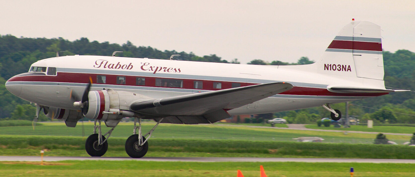 Full size: PRIVATE Douglas DC-3 N103NA at Frederick Municipal Airport