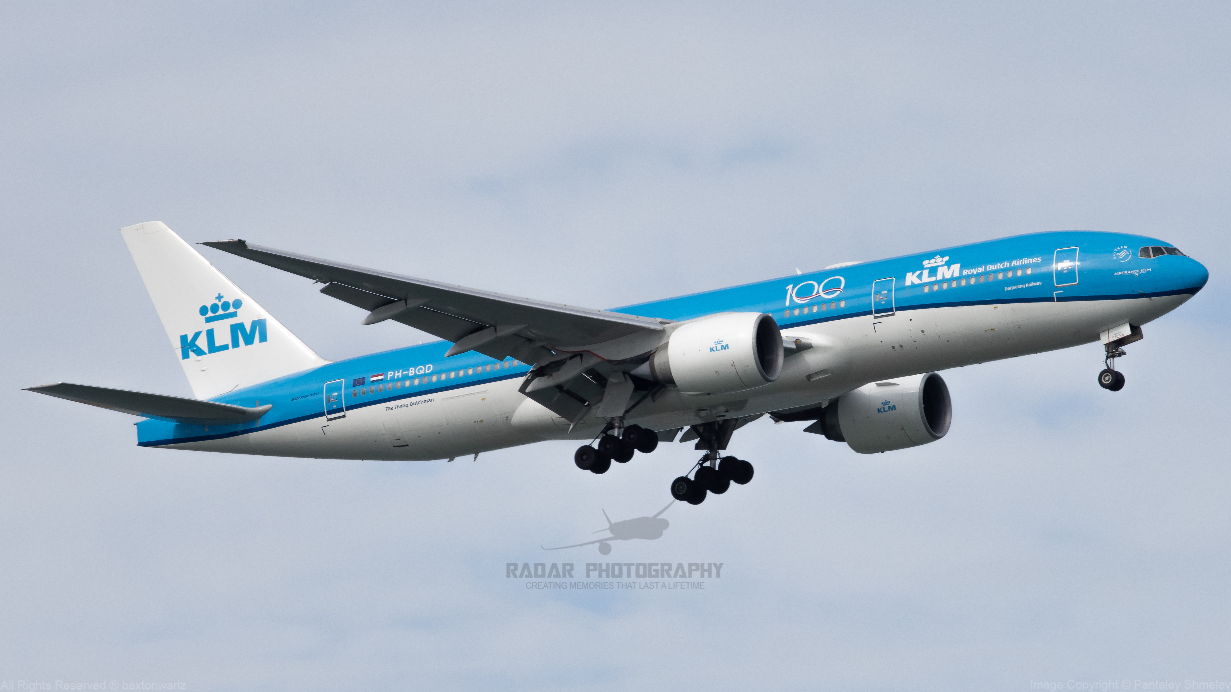 Full size: KLM Boeing 777-200ER PH-BQD at Singapore-Changi Airport