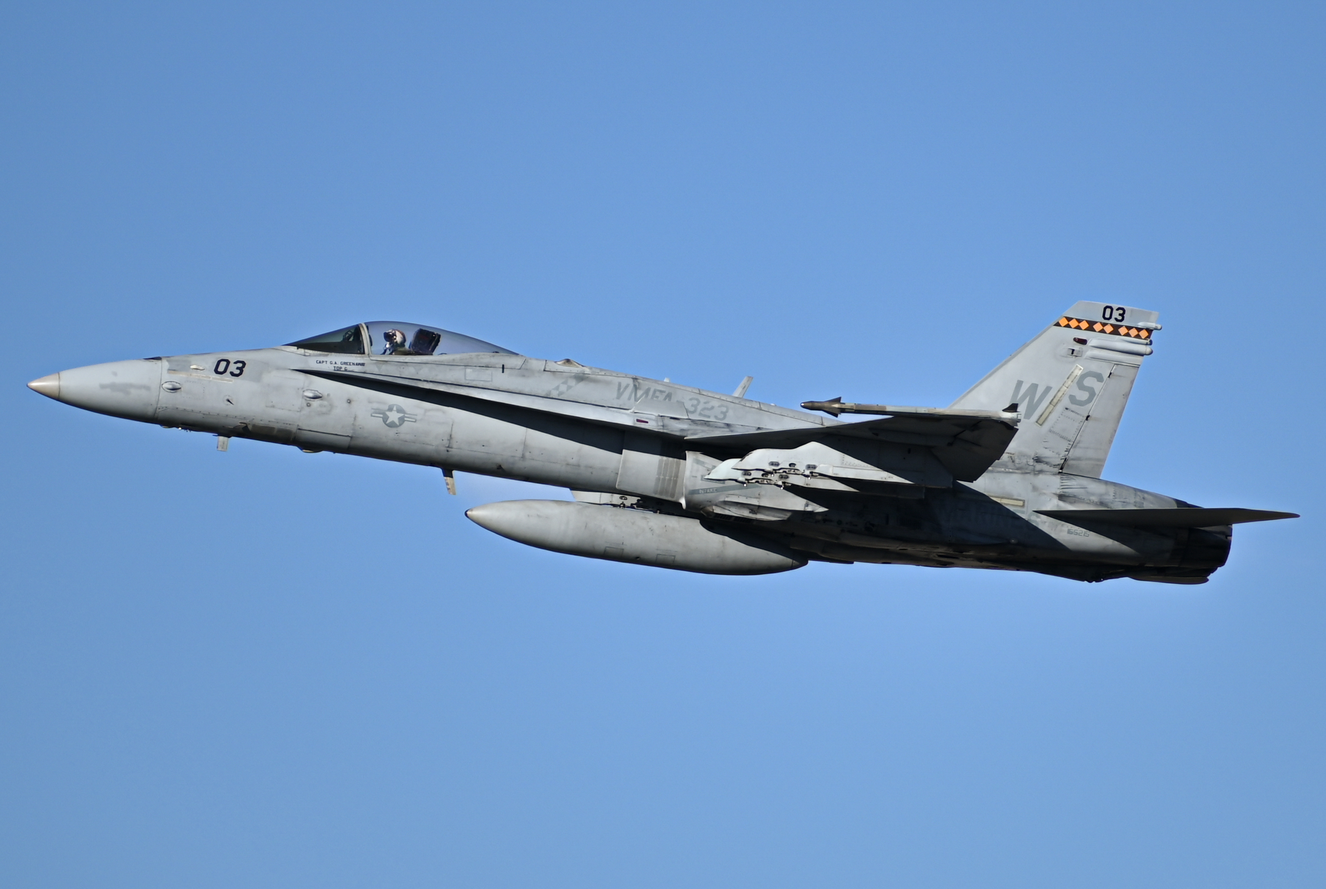 Full size: USMC - United States Marine Corp McDonnel Douglas F/A-18 Hornet 165215 at Brown Field Municipal Airport