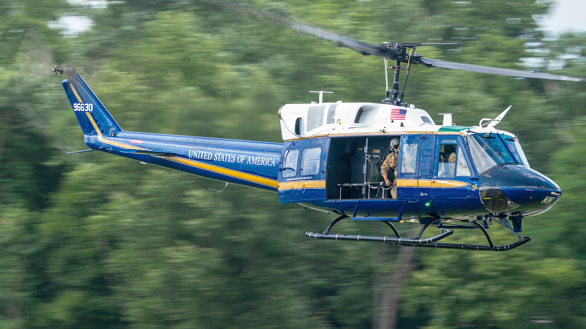 Full size: USAF - United States Air Force Bell UH-1 Huey/Iroquois  69-6630 at College Park Airport