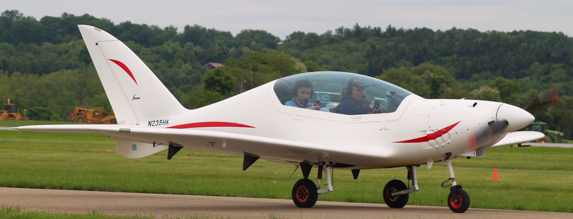 Full size: PRIVATE Shark UL N235HK at Frederick Municipal Airport