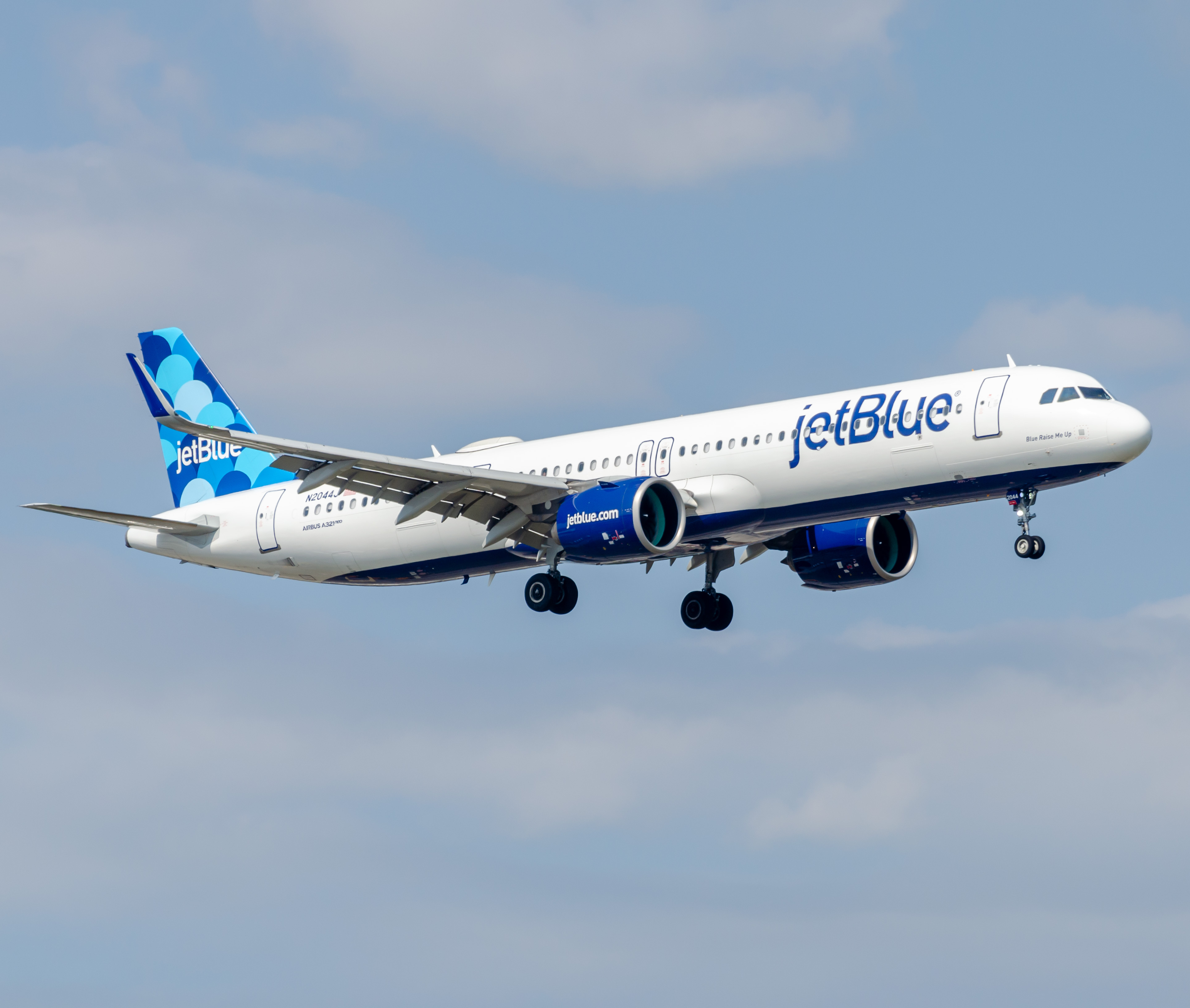 Full size: JetBlue Airways Airbus A321NEO N2044JJ at John F. Kennedy International Airport