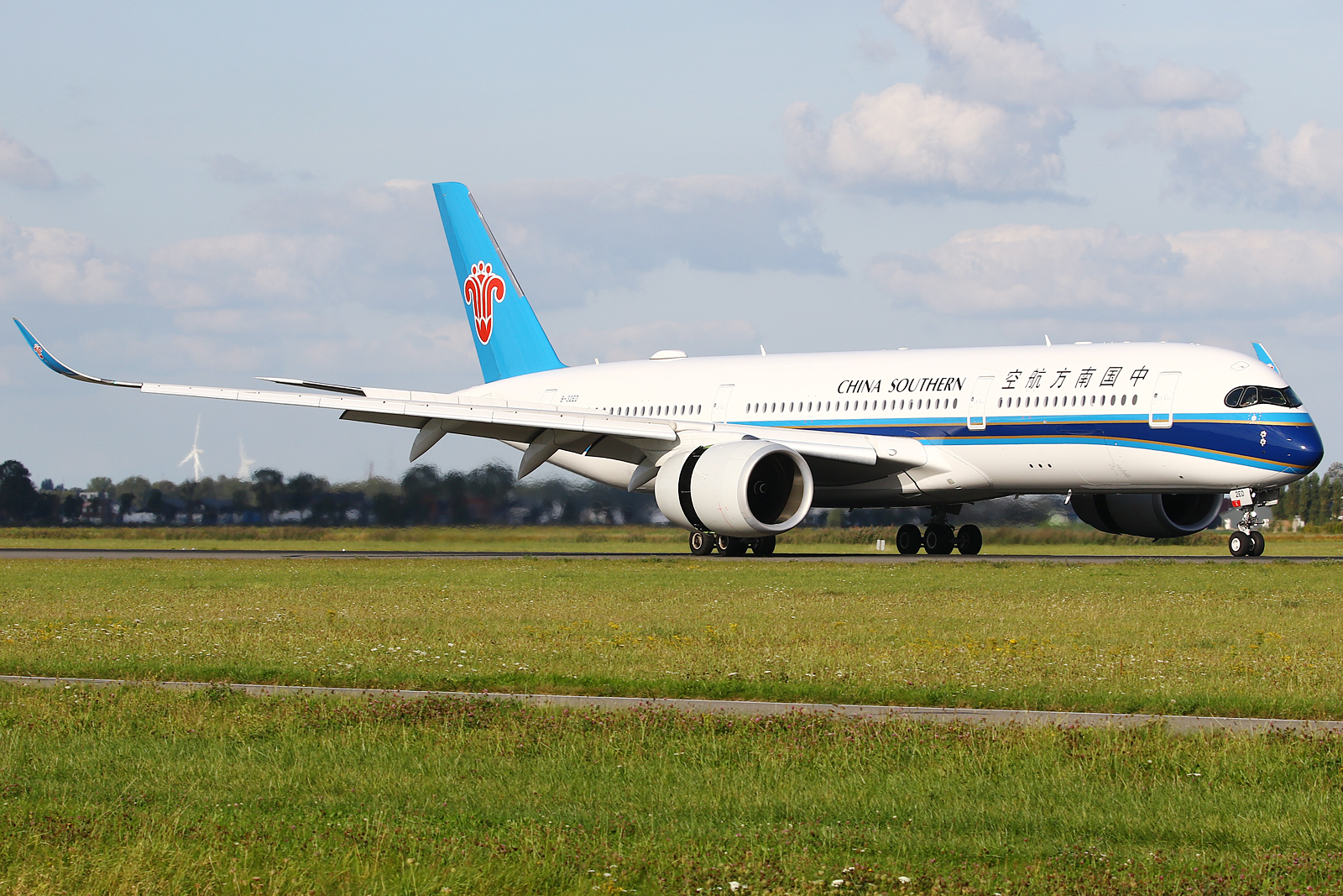 Full size: China Southern Airlines Airbus A350-941 B-32ED at Amsterdam Schiphol Airport