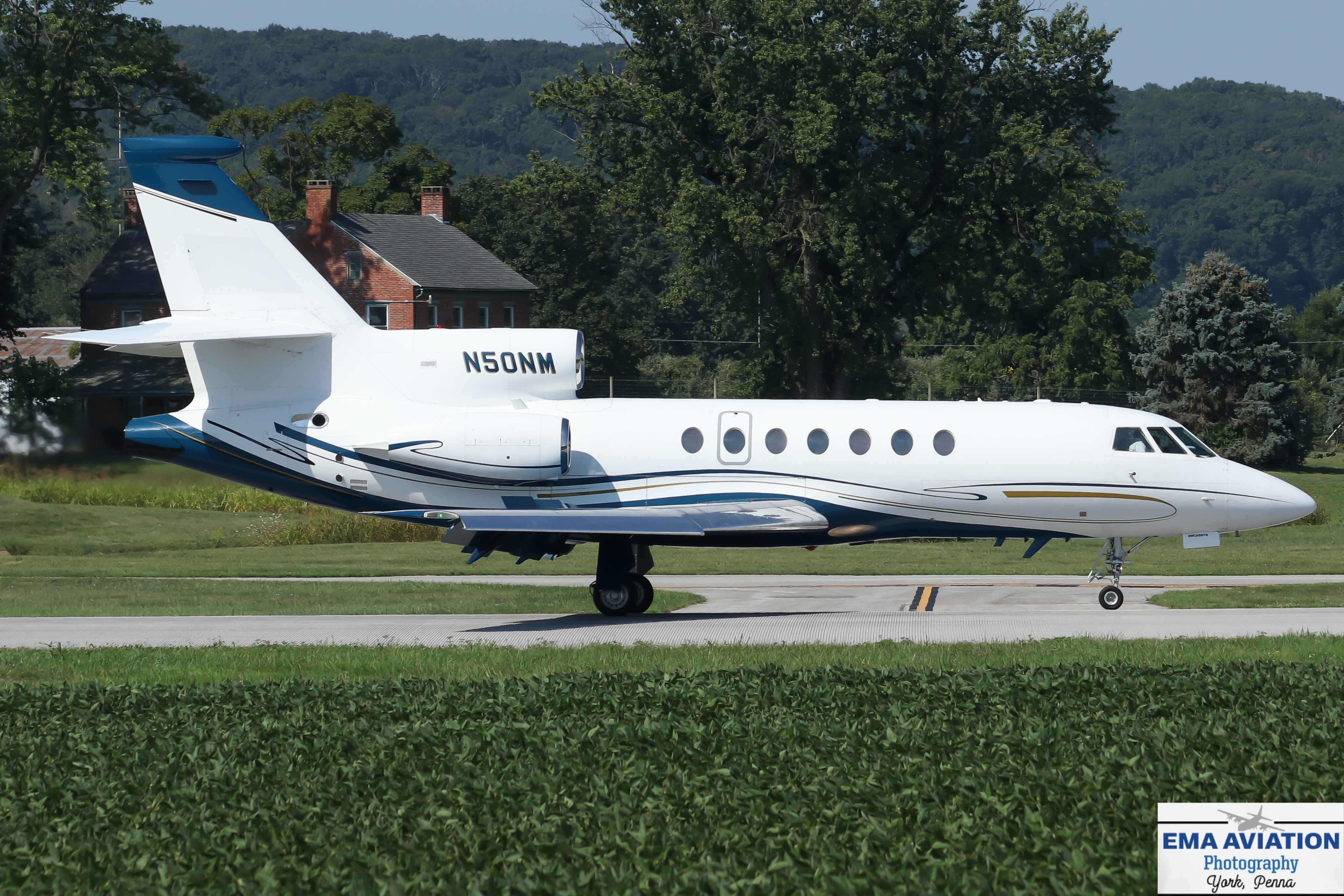 Full size: PRIVATE Dassault Falcon 50 N50NM at York Airport