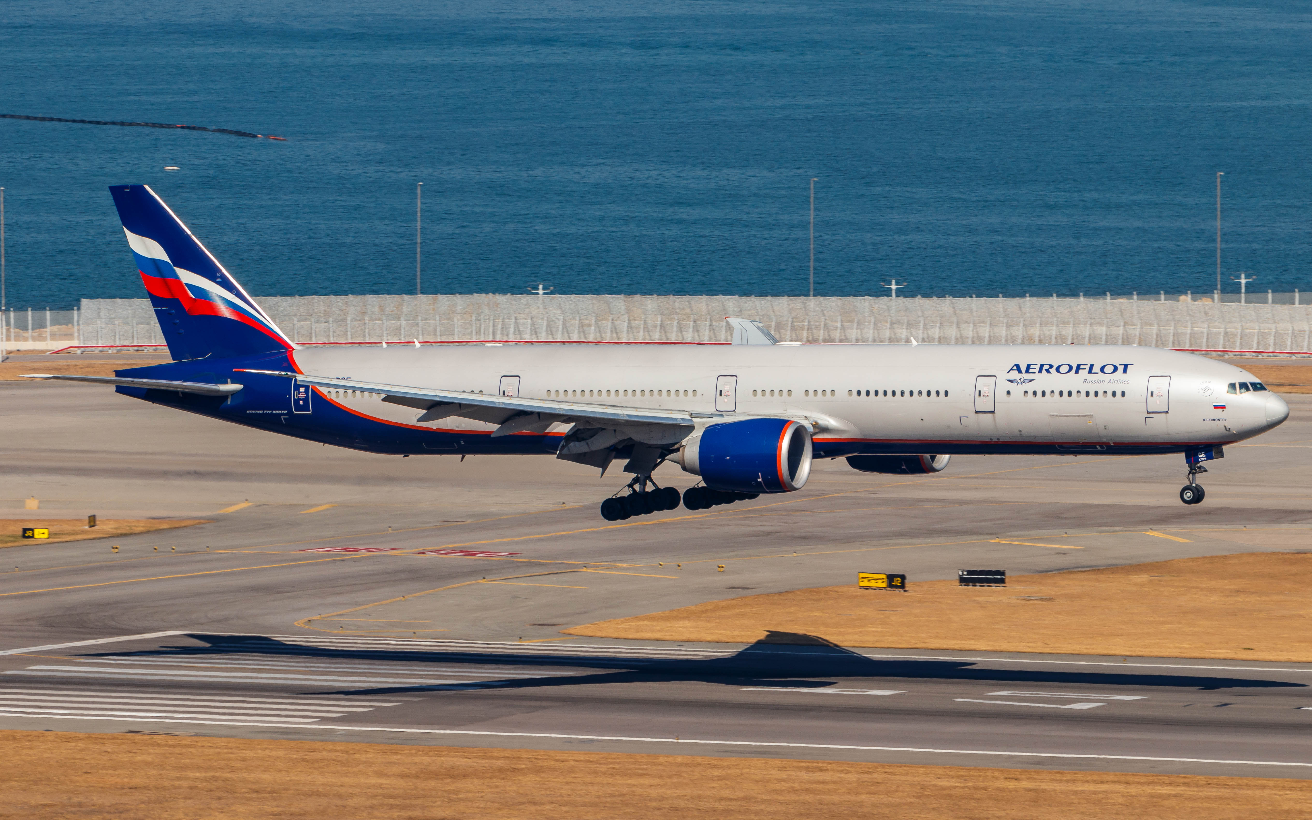 Full size: Aeroflot Boeing 777-300ER VQ-BQE at Hong Kong International Airport