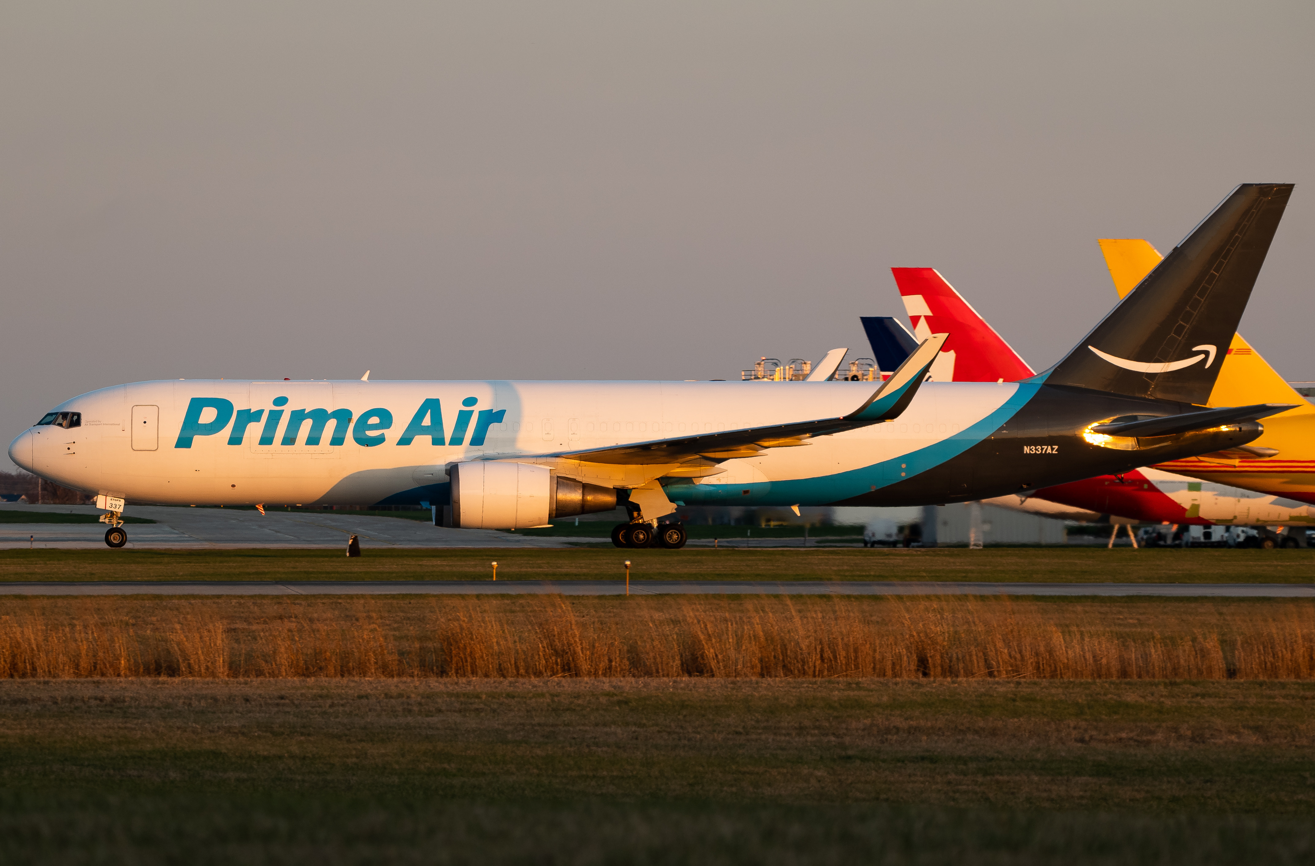 Full size: Prime Air Boeing 767-300F N337AZ at Cincinnati/Northern Kentucky International Airport