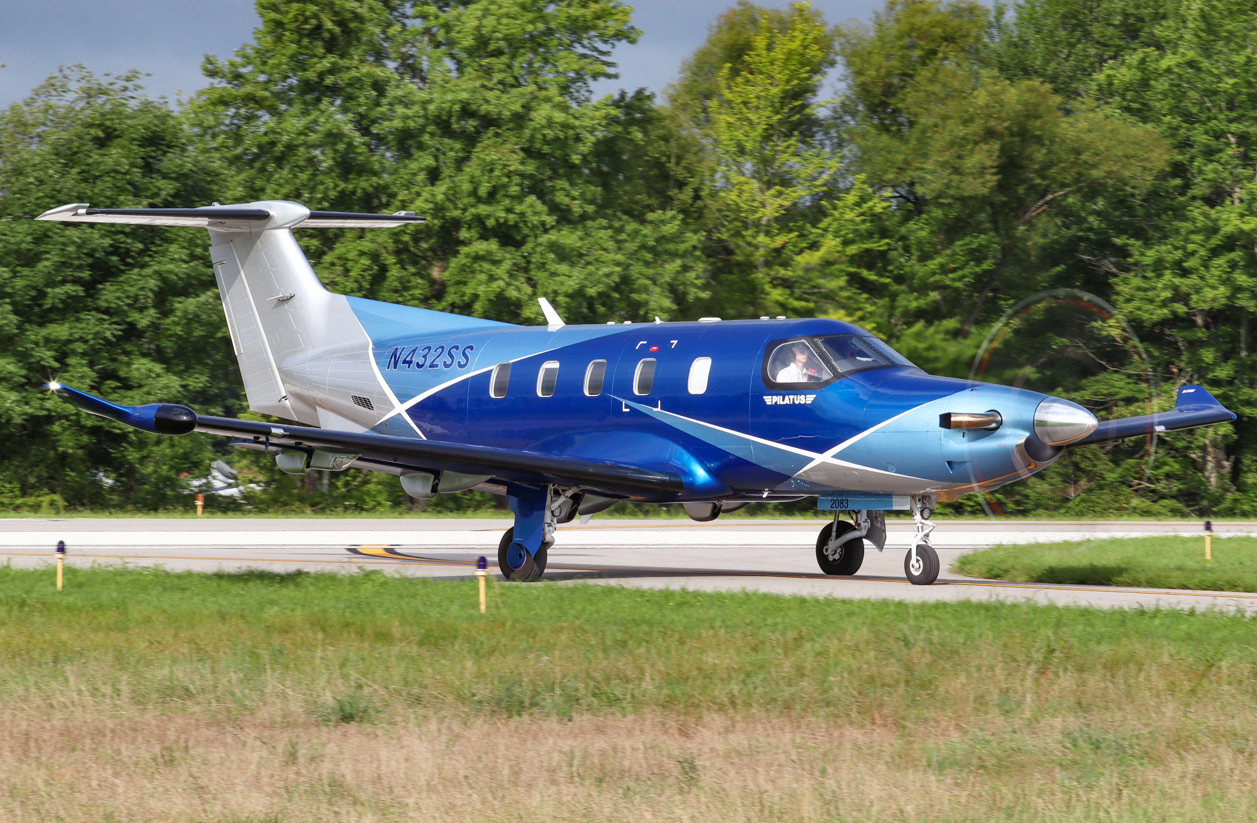 Full size: PRIVATE Pilatus PC-12 N432SS at Stuart Powell Field Airport