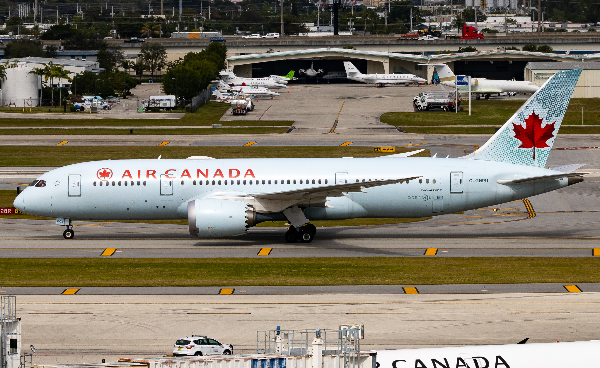 Full size: Air Canada Boeing 787-8 C-GHPU at Fort Lauderdale/Hollywood International Airport