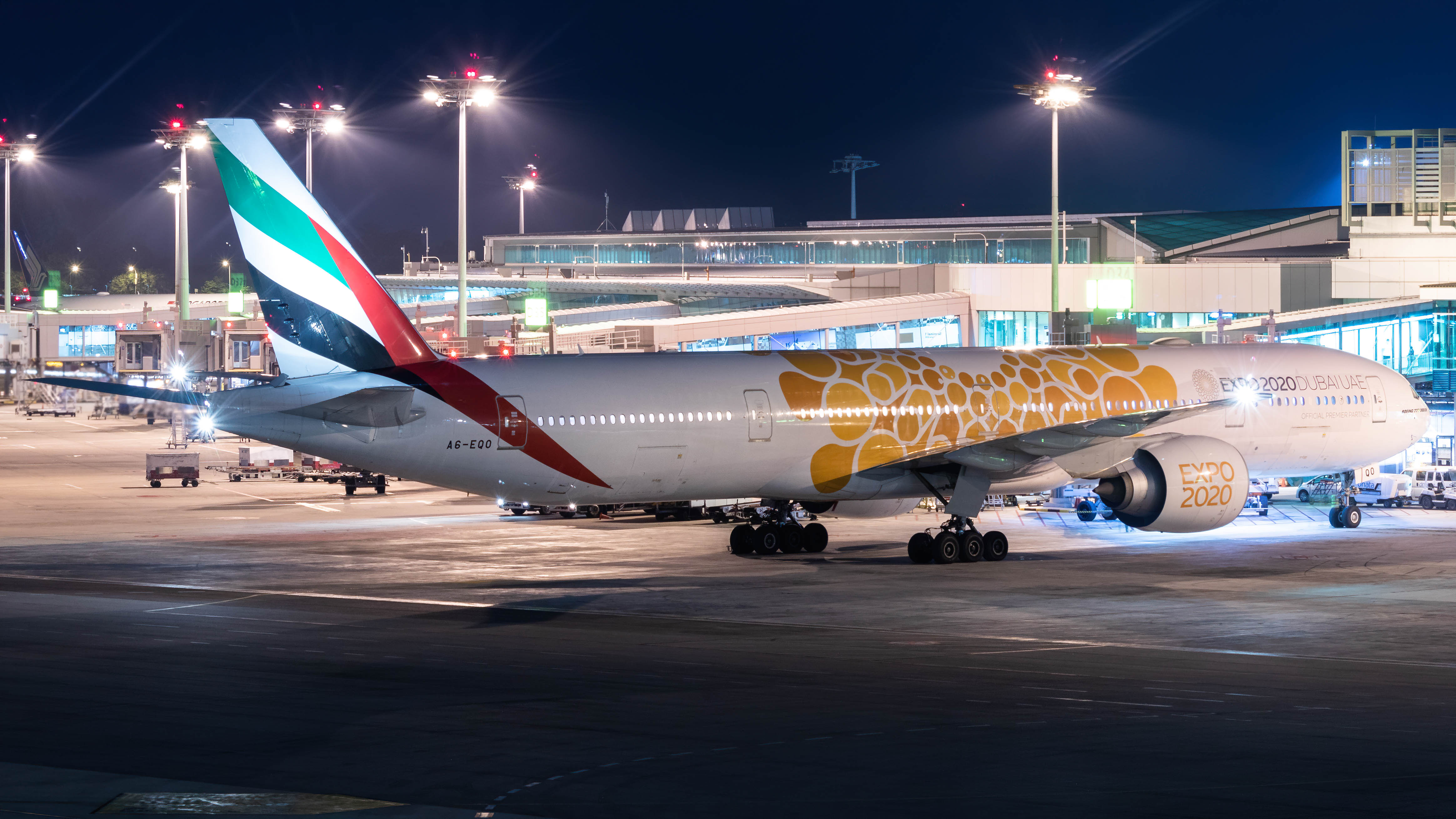 Full size: Emirates Boeing 777-300ER A6-EQO at Singapore-Changi Airport