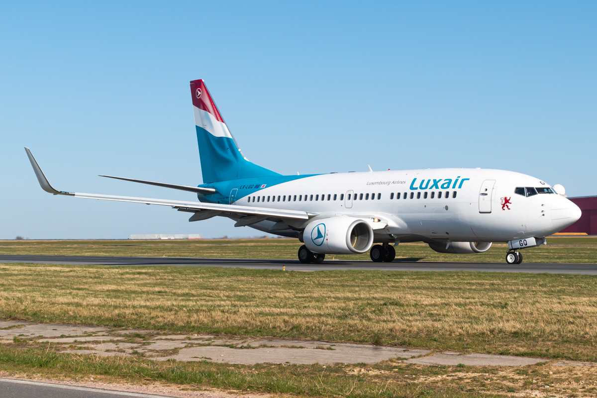 Full size: Luxair Boeing 737-700 LX-LGQ at Luxembourg Findel Airport