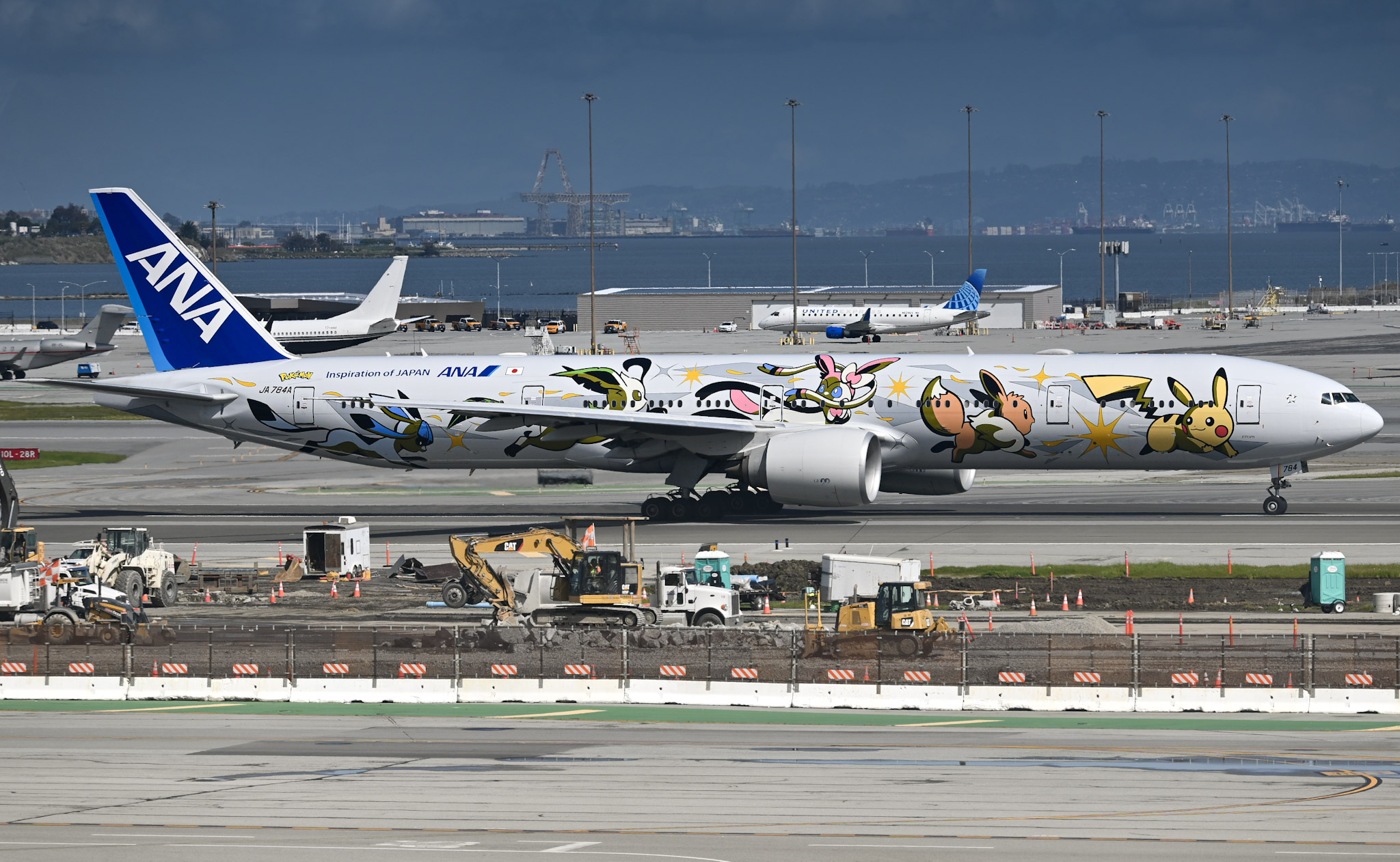 Full size: All Nippon Airways Boeing 777-300ER JA784A at San Francisco International Airport