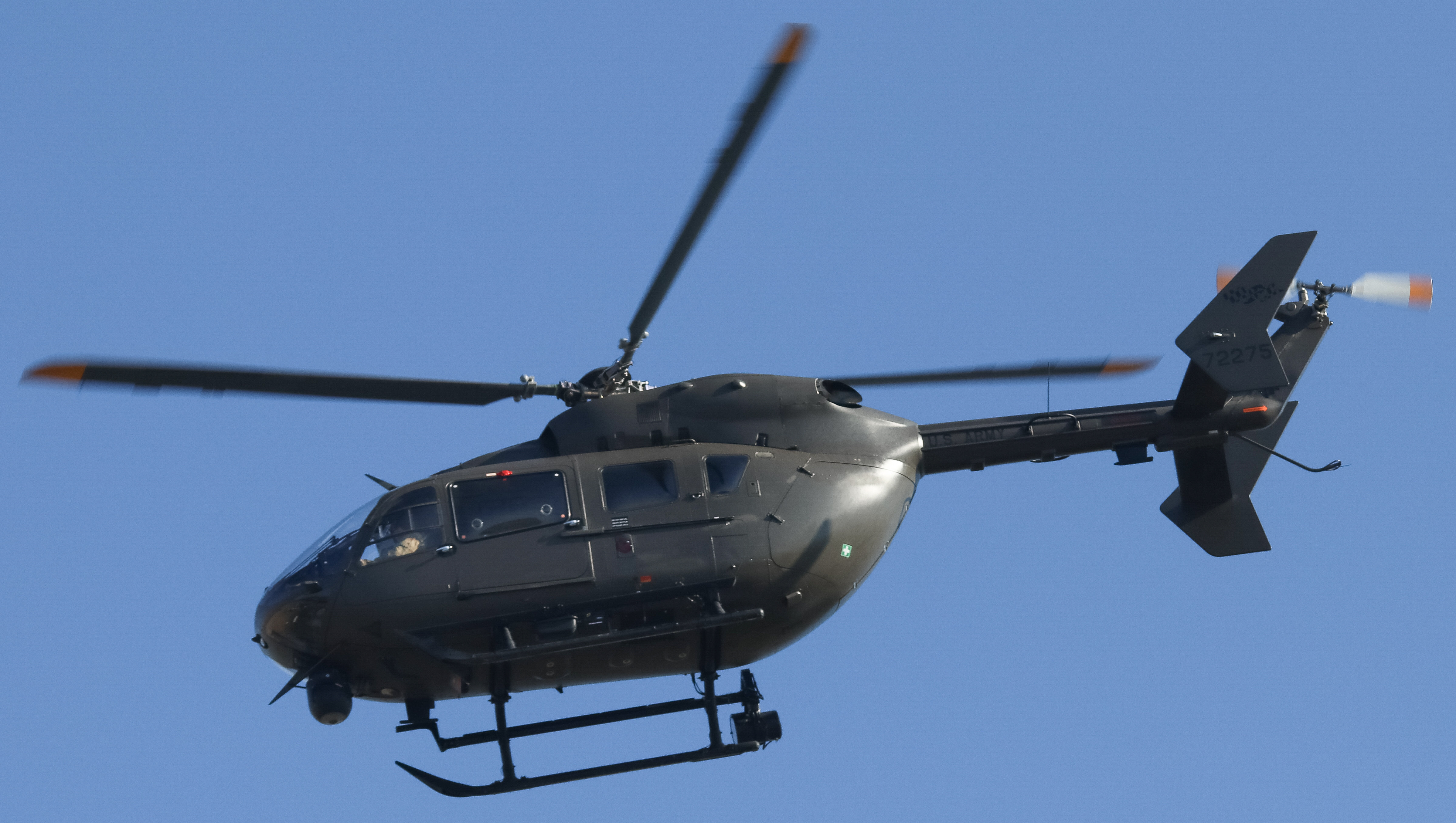 Full size: US Army Eurocopter UH72 Lakota  13-72275 at York Airport