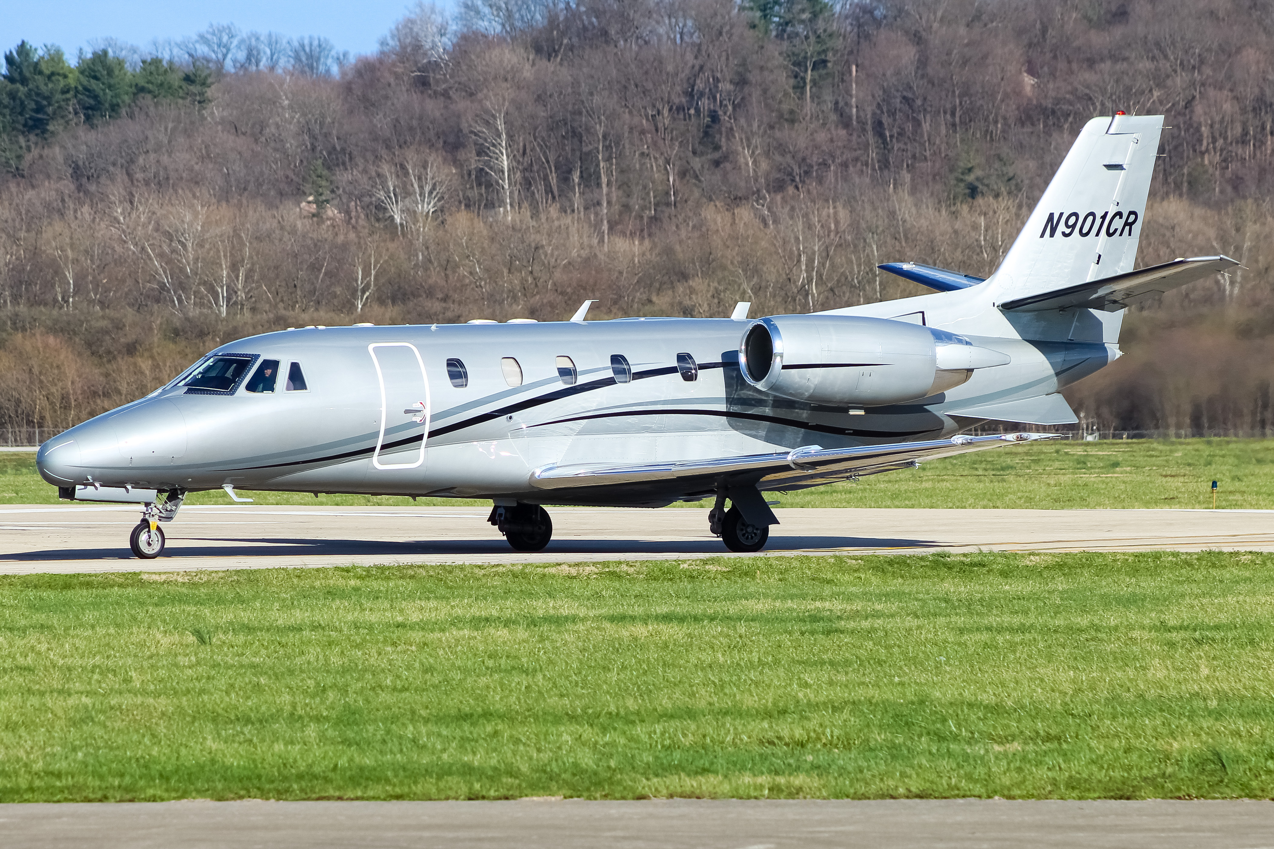 Full size: PRIVATE  Cessna Citation 560XL Excel N901CR at Cincinnati Municipal Airport/Lunken Field