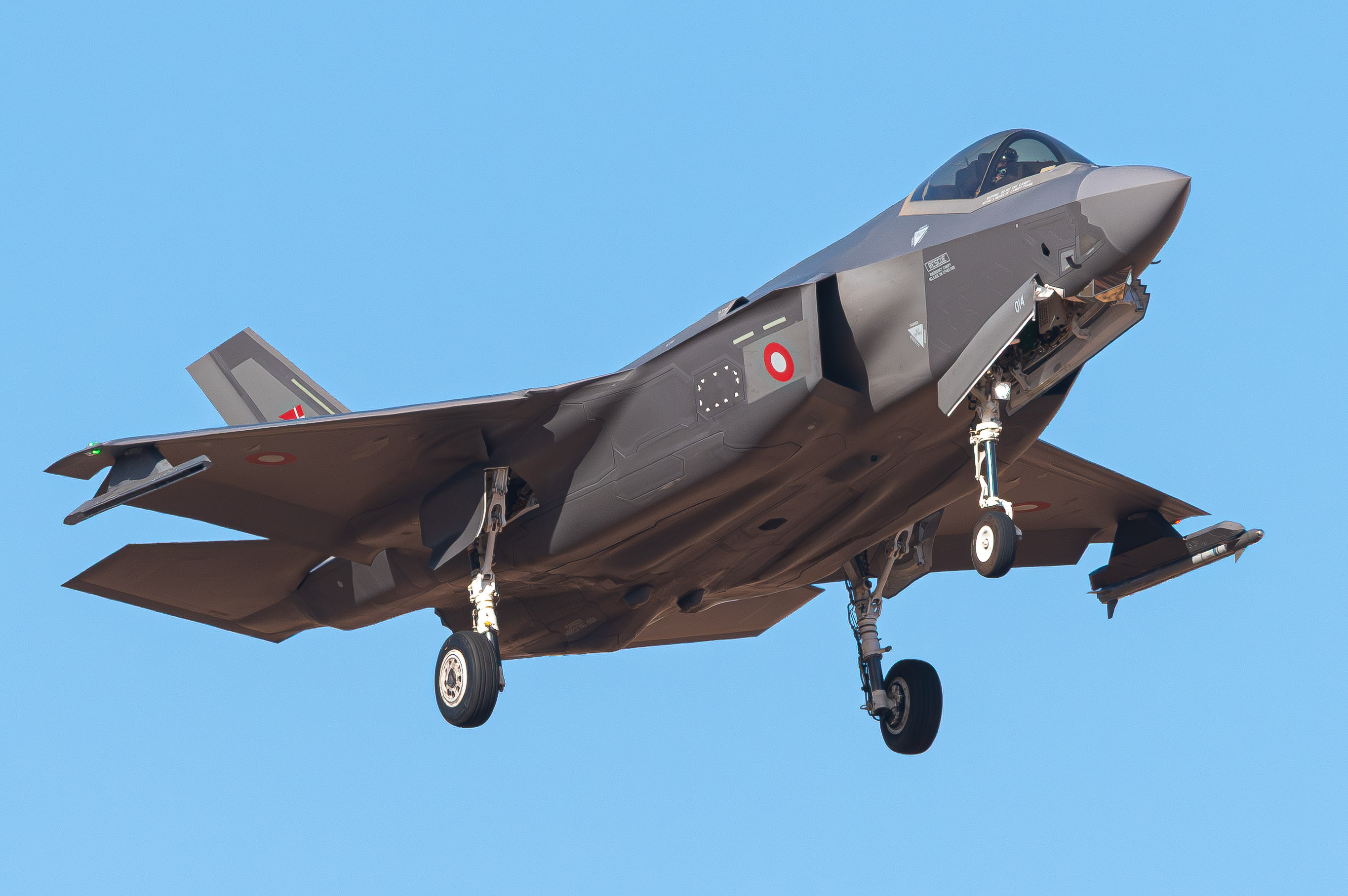 Full size: Royal Danish Air Force Lockheed Martin F-35 Lightning L-014 at Luke AFB