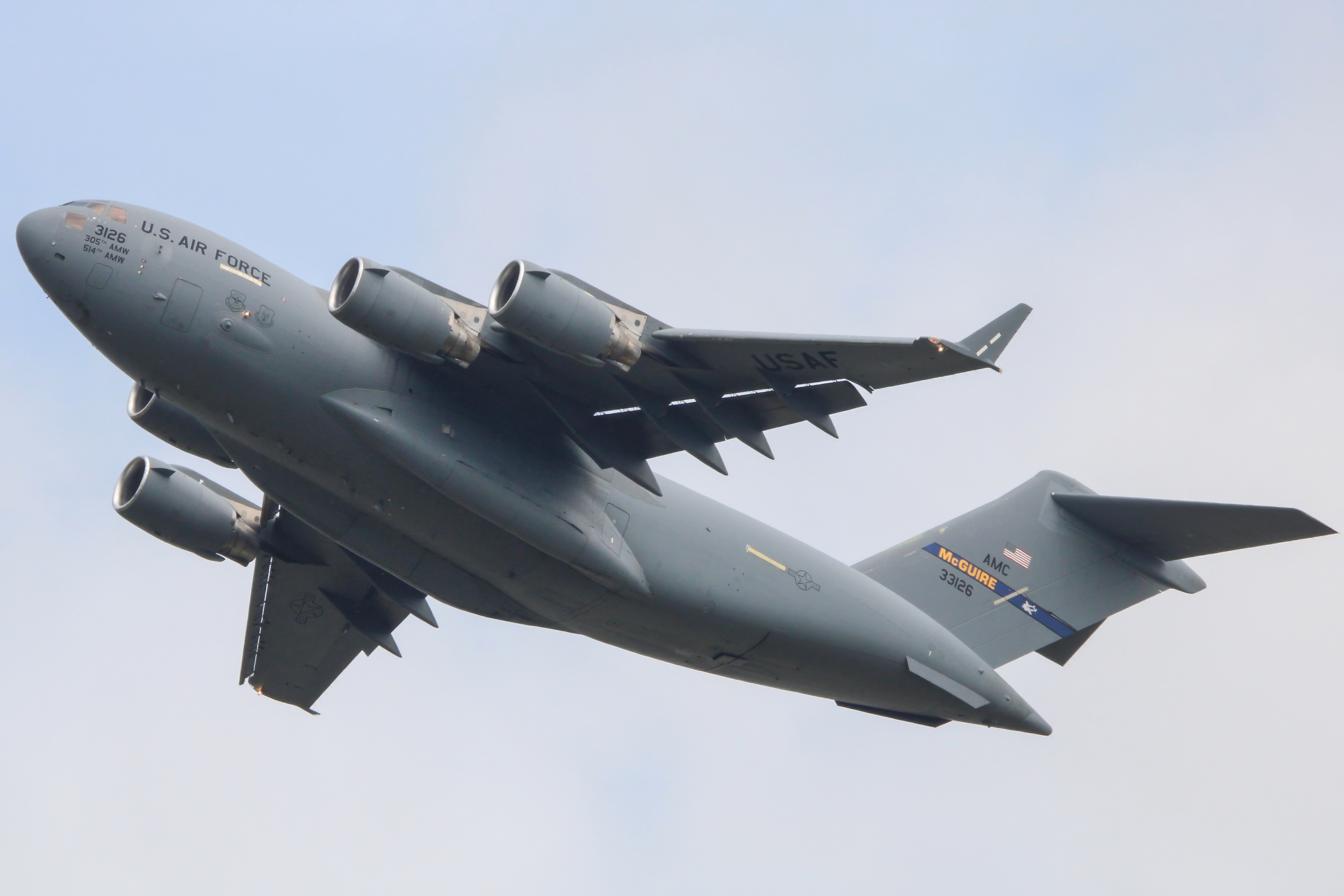 Full size: USAF - United States Air Force Boeing C-17 Globemaster III 33126 at McGuire Field (Joint Base Mc Guire Dix Lakehurst) Airport
